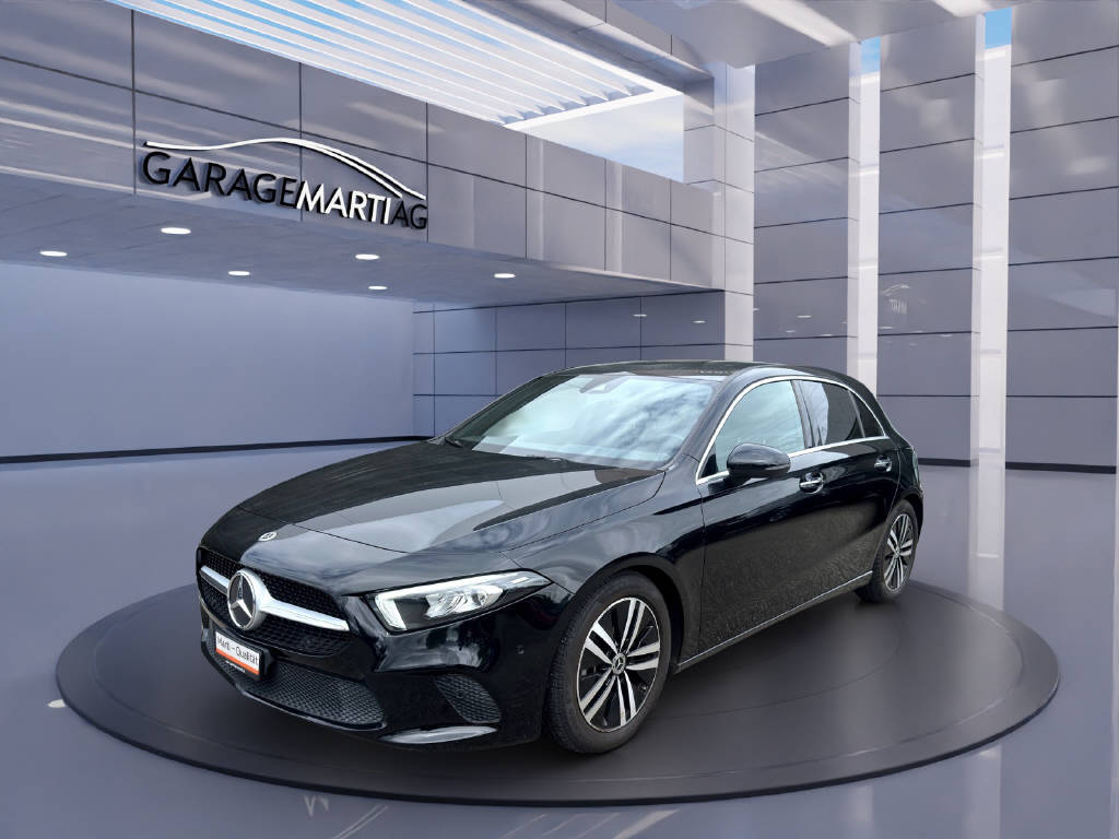 MERCEDES-BENZ A 200 Progressive