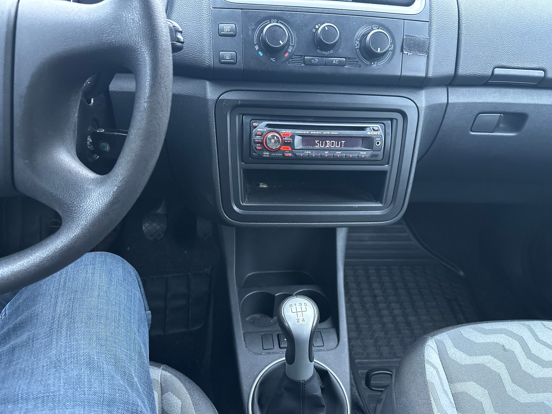 SKODA FABIA-image-14