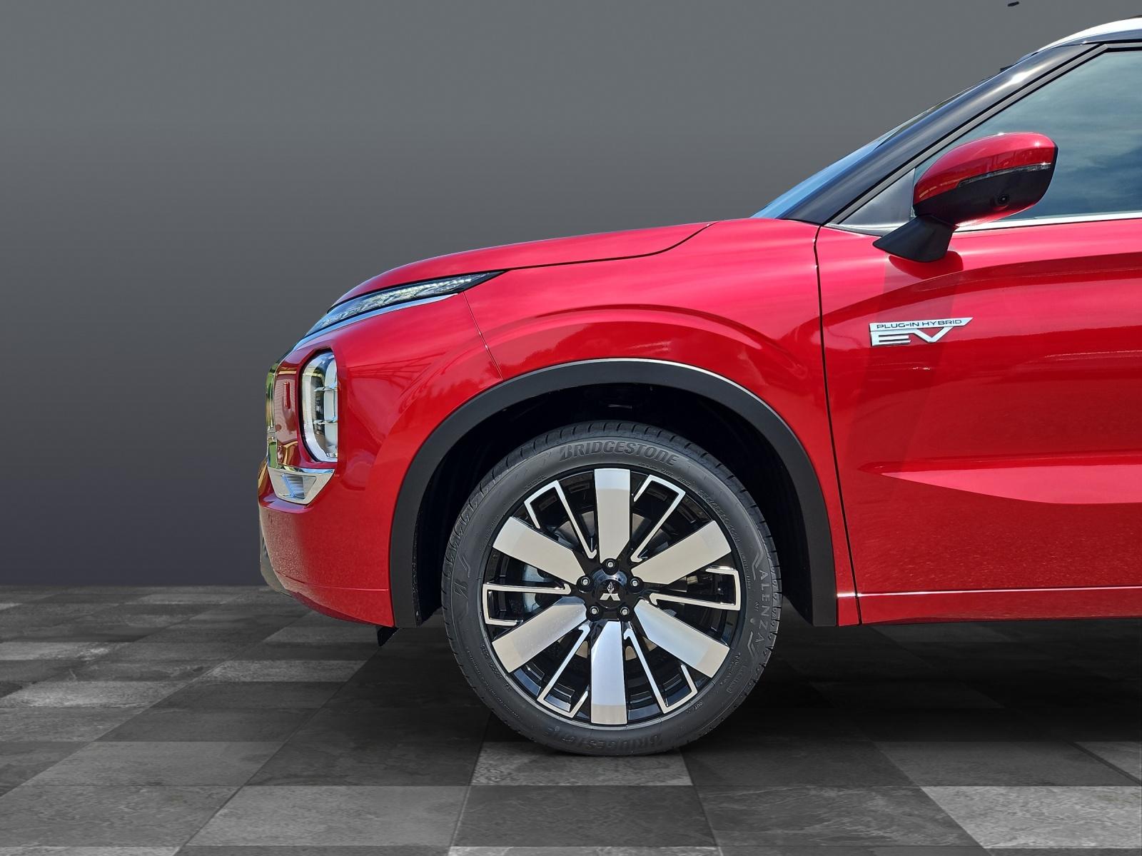 MITSUBISHI Outlander 2.4 PHEV Instyle 4x4-image-12