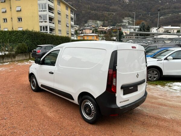 RENAULT VAN-image-3