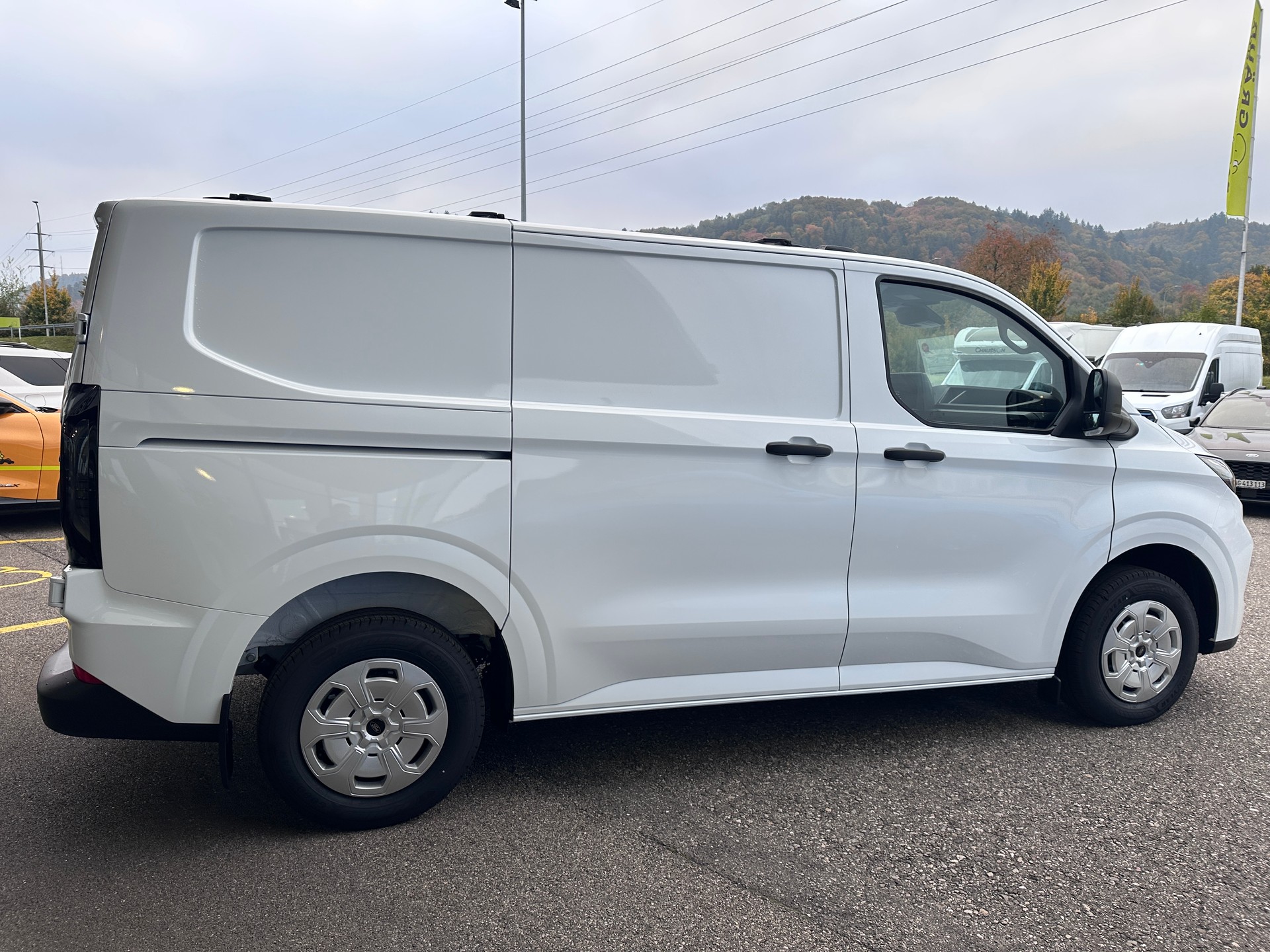 FORD Transit Custom Van 280 L1H1 Trend-image-5