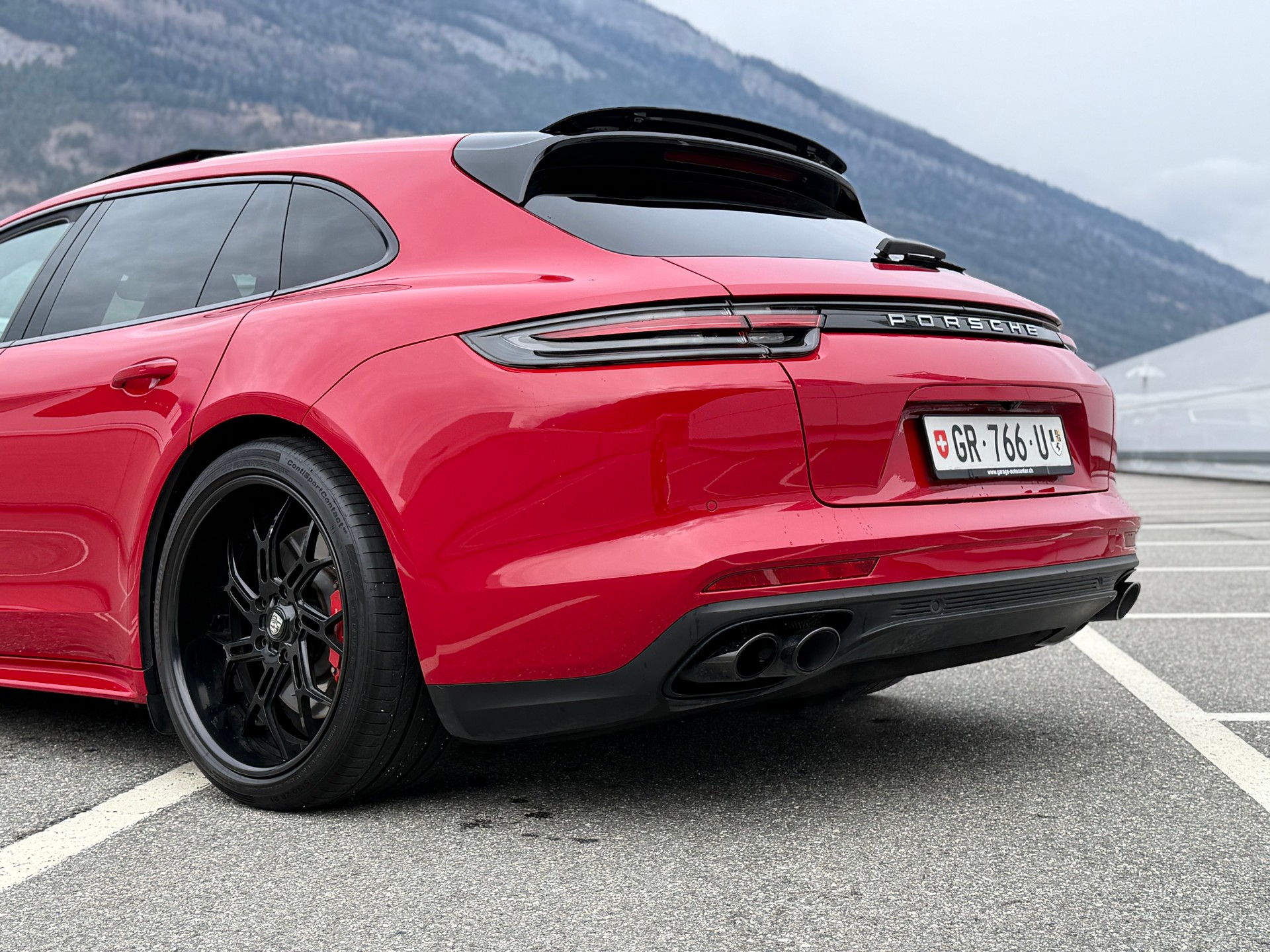 PORSCHE Panamera Turbo Sport Turismo PDK-image-9