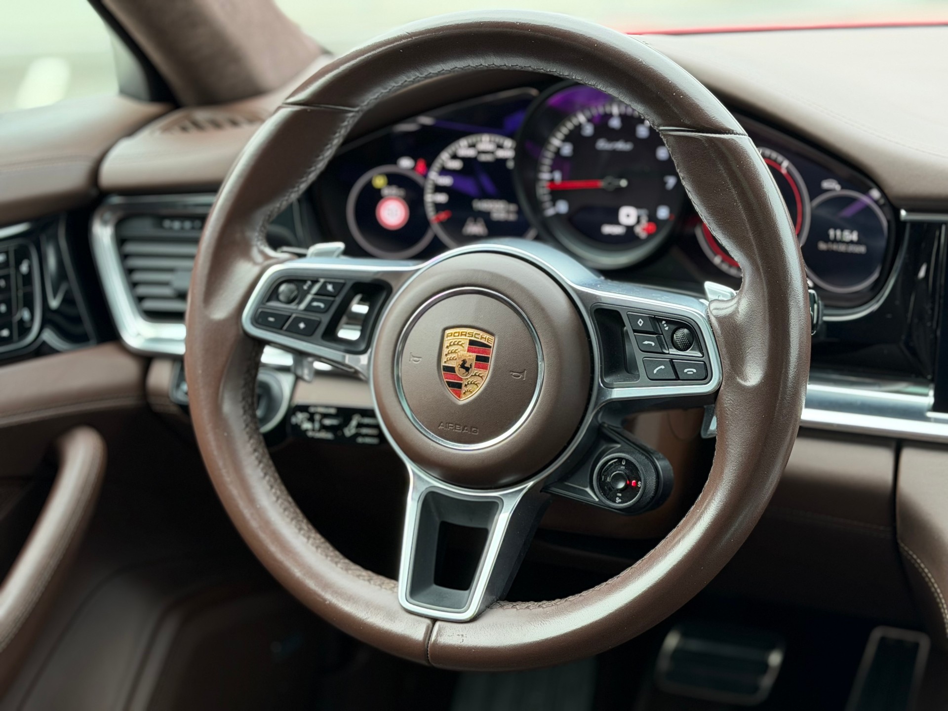 PORSCHE Panamera Turbo Sport Turismo PDK-image-17