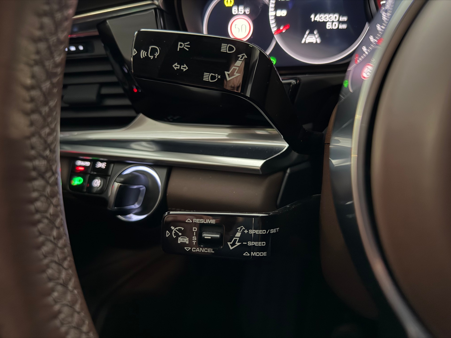 PORSCHE Panamera Turbo Sport Turismo PDK-image-24