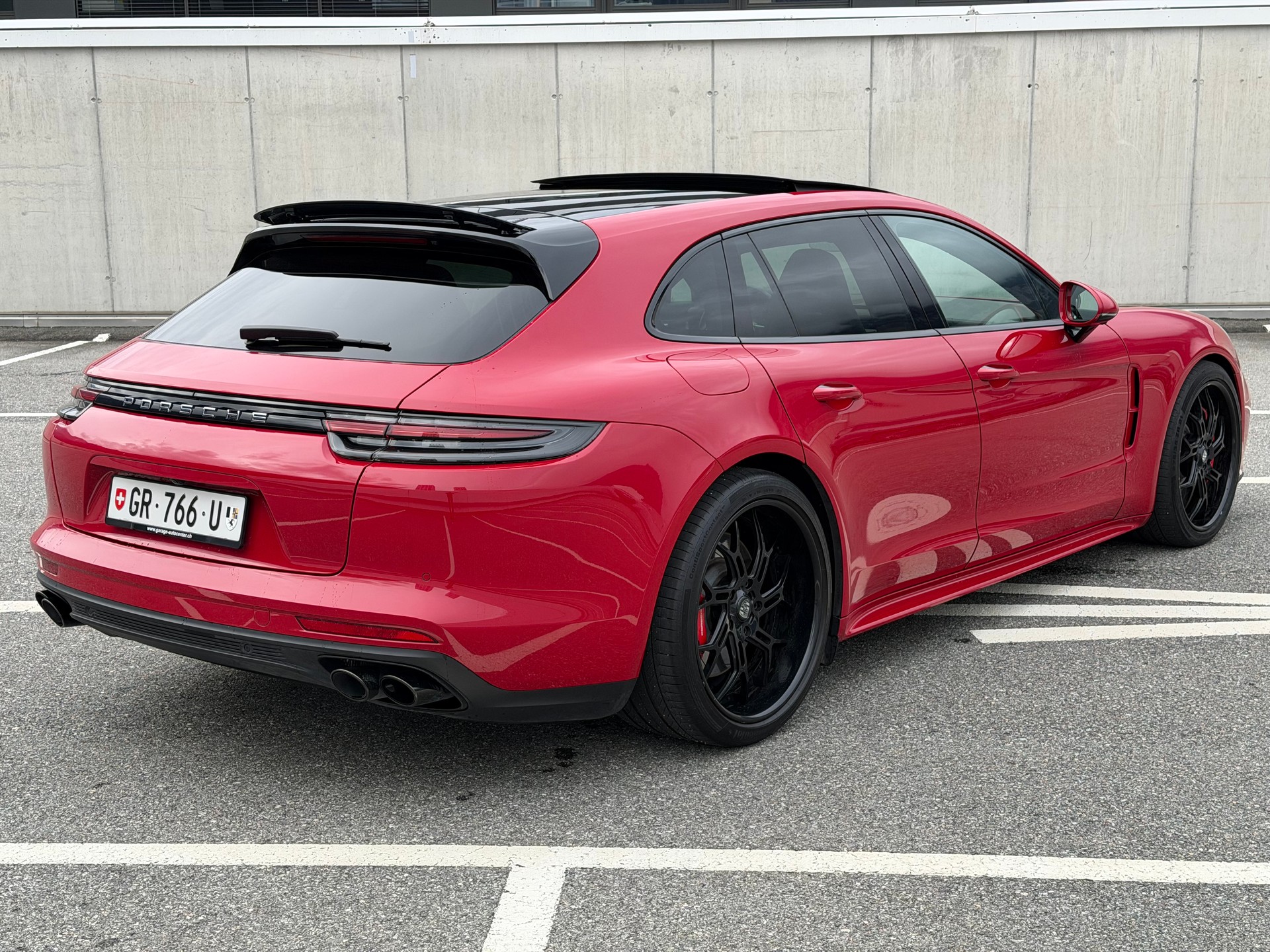 PORSCHE Panamera Turbo Sport Turismo PDK-image-4