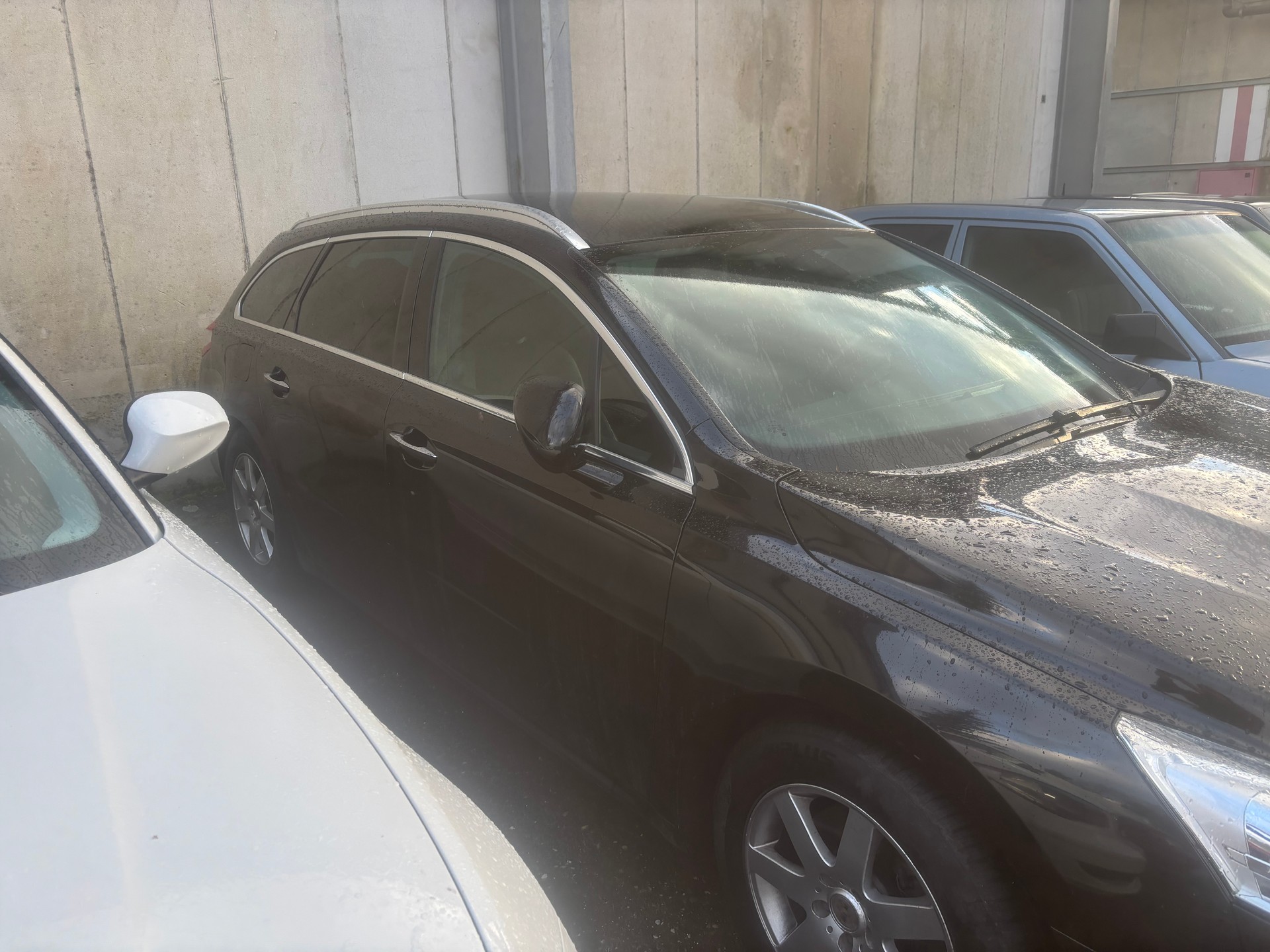 PEUGEOT 508 SW 1.6 16V T Allure-image-5