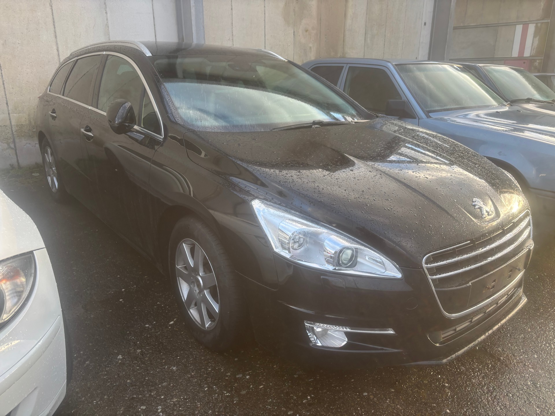 PEUGEOT 508 SW 1.6 16V T Allure-image-1