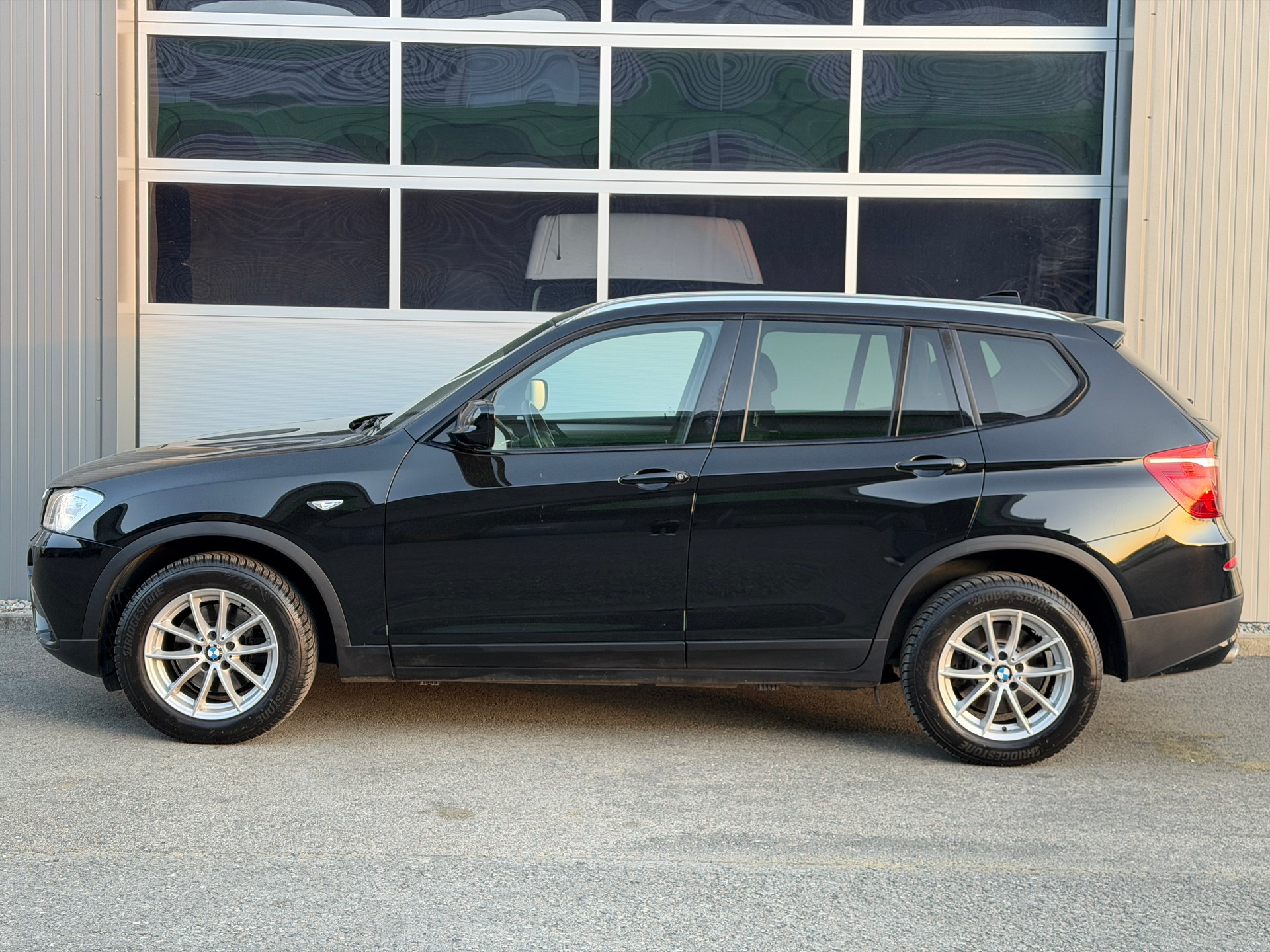 BMW X3 xDrive 20d-image-5