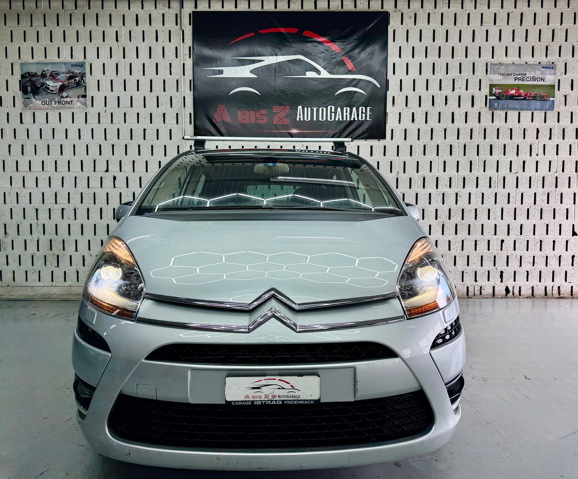 CITROEN C4 Picasso 2.0i 16V Dynamique BMP6-image-1