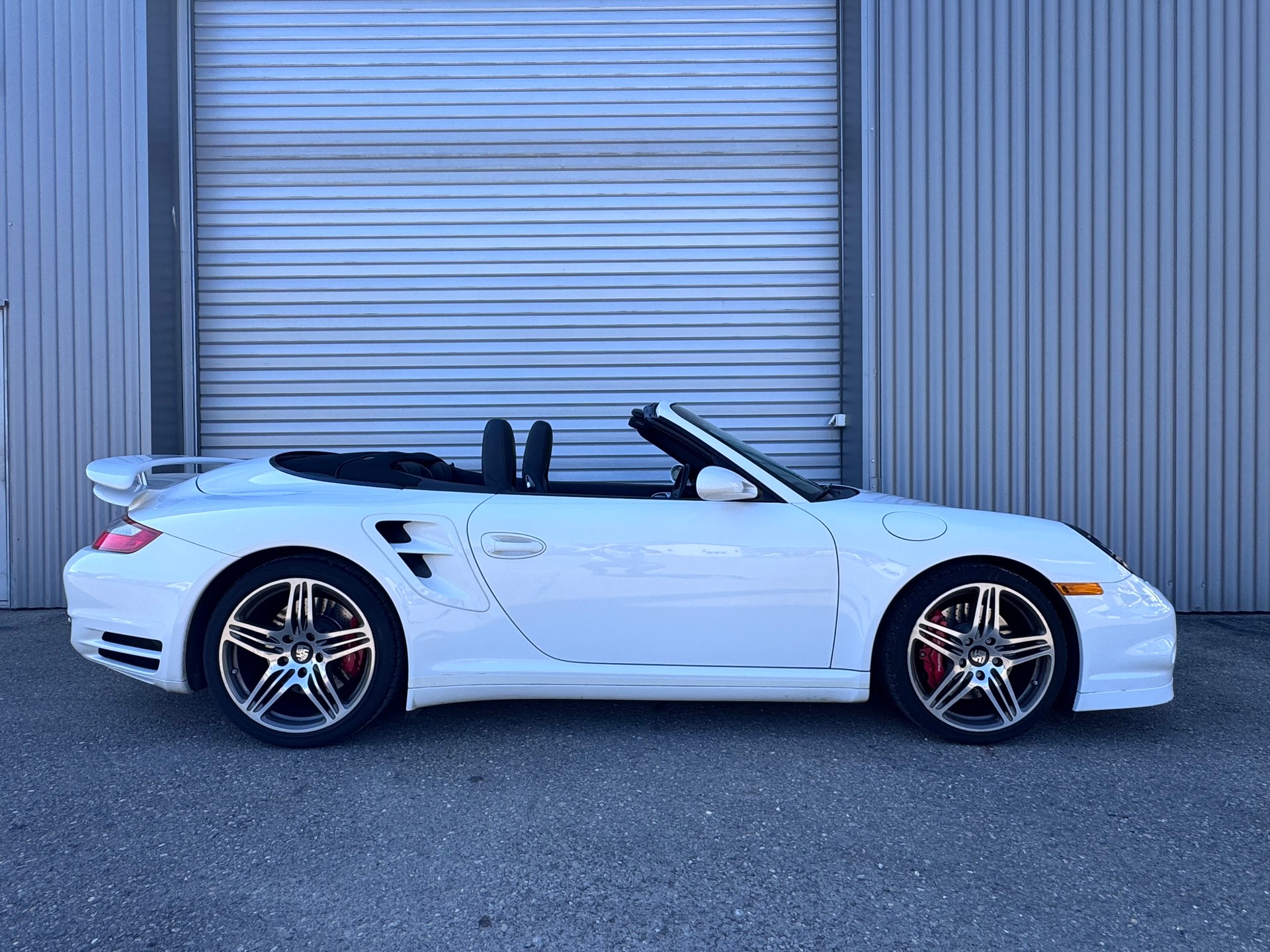 PORSCHE 911 Cabrio Turbo Tiptronic-image-1