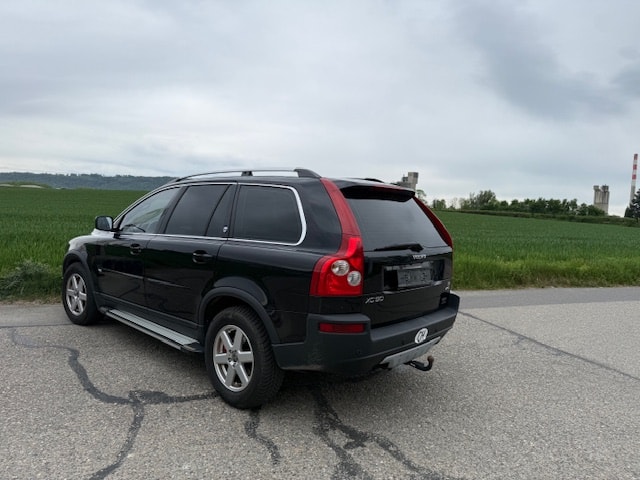 VOLVO XC90 D5 AWD Executive Geartronic-image-4