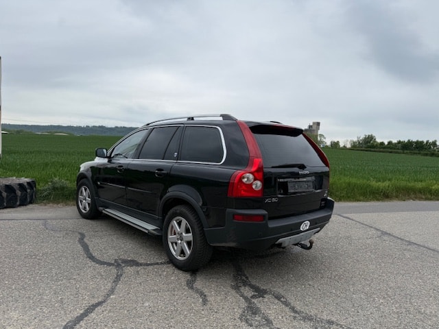 VOLVO XC90 D5 AWD Executive Geartronic-image-1