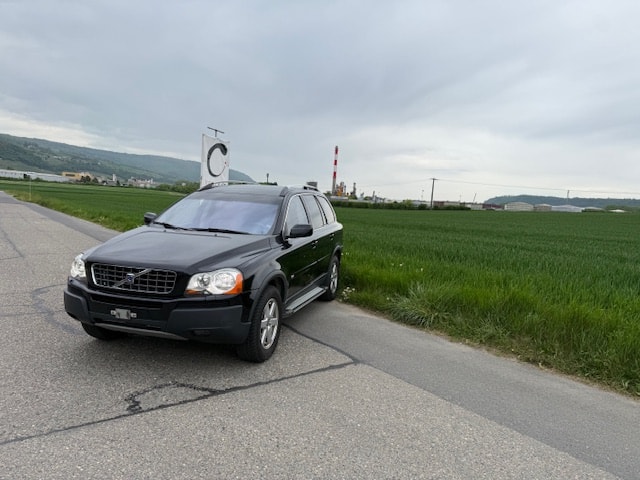 VOLVO XC90 D5 AWD Executive Geartronic-image-3