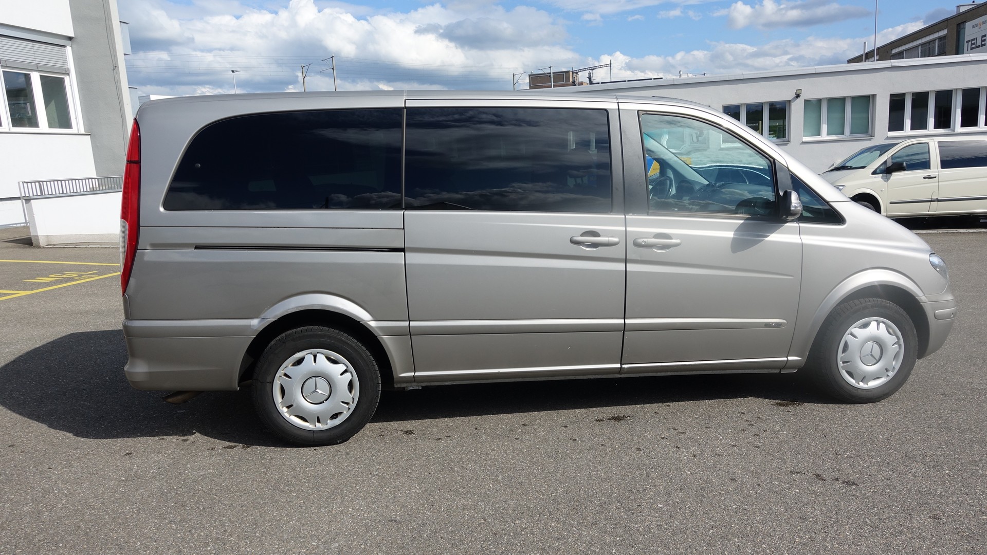 MERCEDES-BENZ Viano 2.2 CDI Trend L-image-2