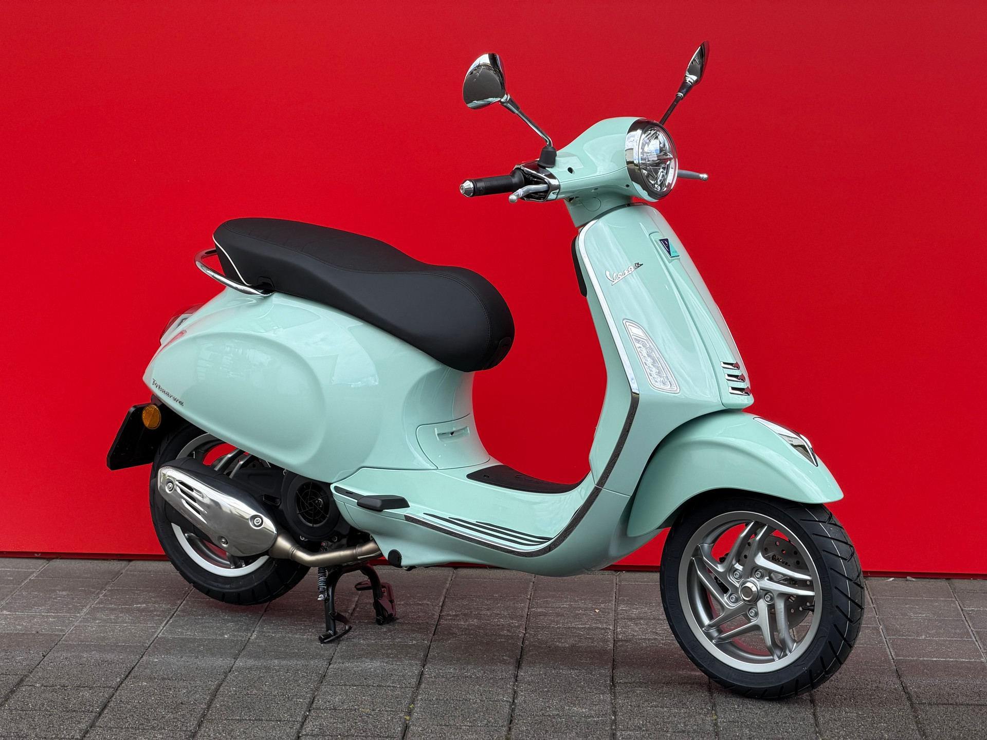 PIAGGIO Vespa 125 Primavera MY26-image-11