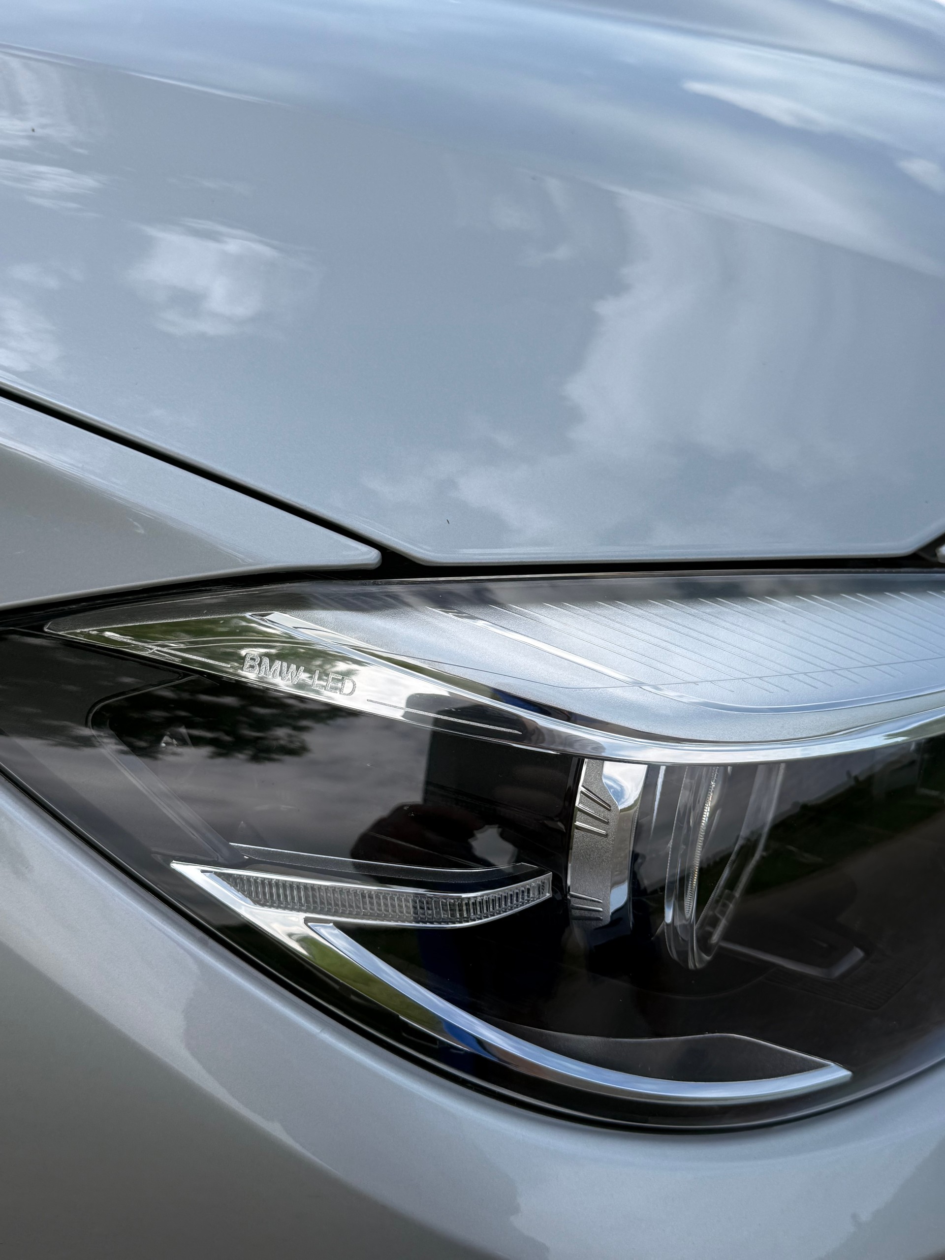BMW 320i xDrive Gran Turismo-image-8
