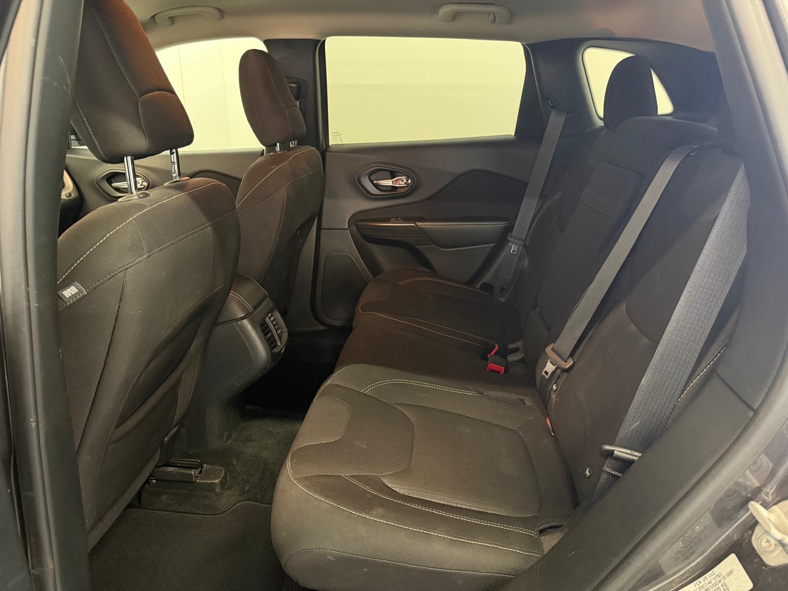 JEEP Cherokee 2.2TD Night Eagle AWD 9ATX AD-image-15