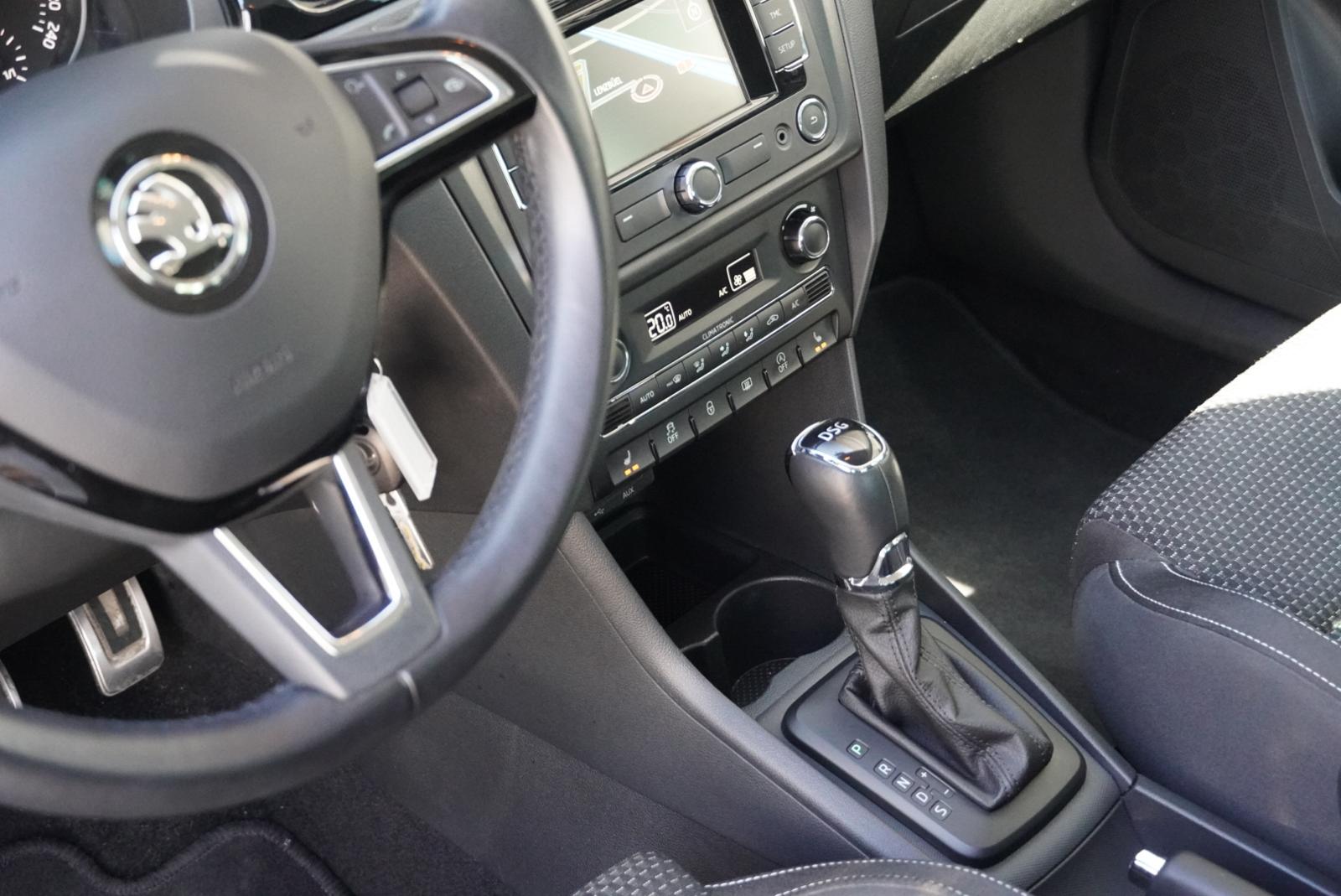 SKODA Rapid Spaceback 1.4 TSI Ambition DSG-image-16