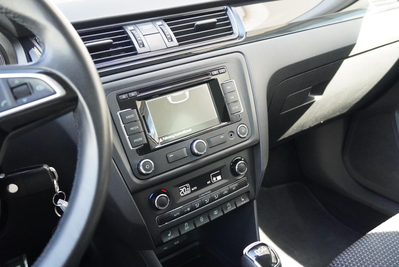 SKODA Rapid Spaceback 1.4 TSI Ambition DSG-image-17
