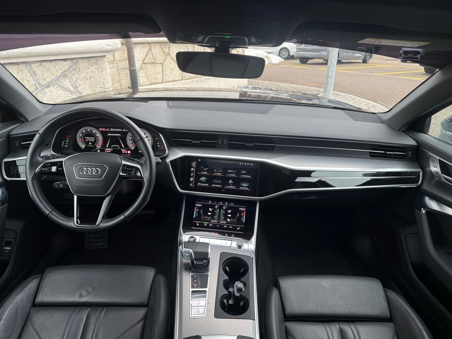 AUDI A6 Avant 2.0 45 TFSI Sport quattro S-Tronic-image-12