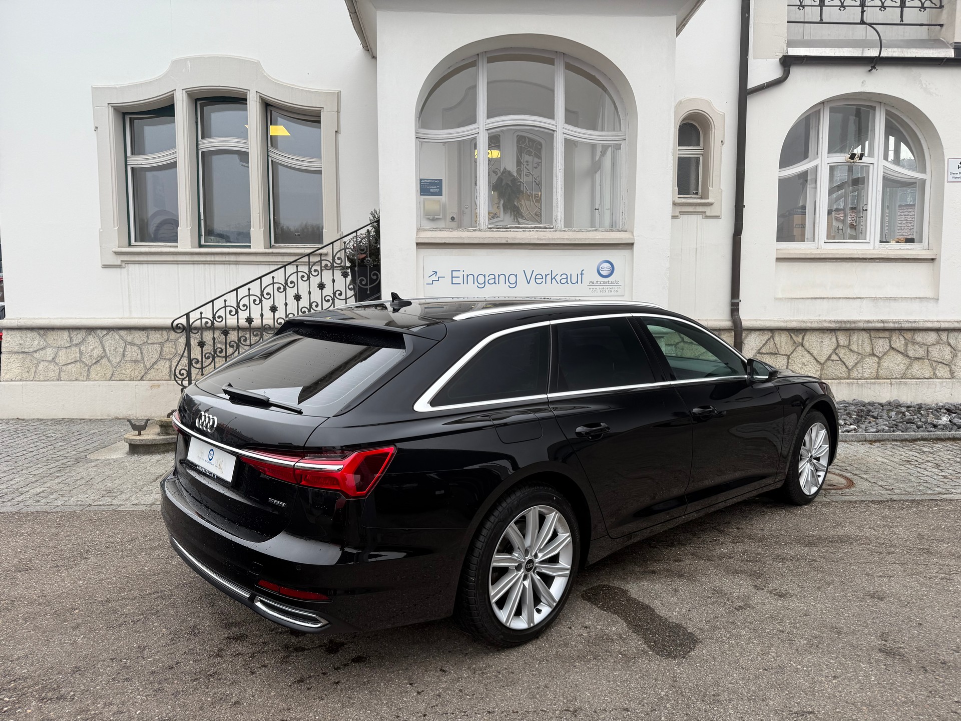 AUDI A6 Avant 2.0 45 TFSI Sport quattro S-Tronic-showroom-element-3