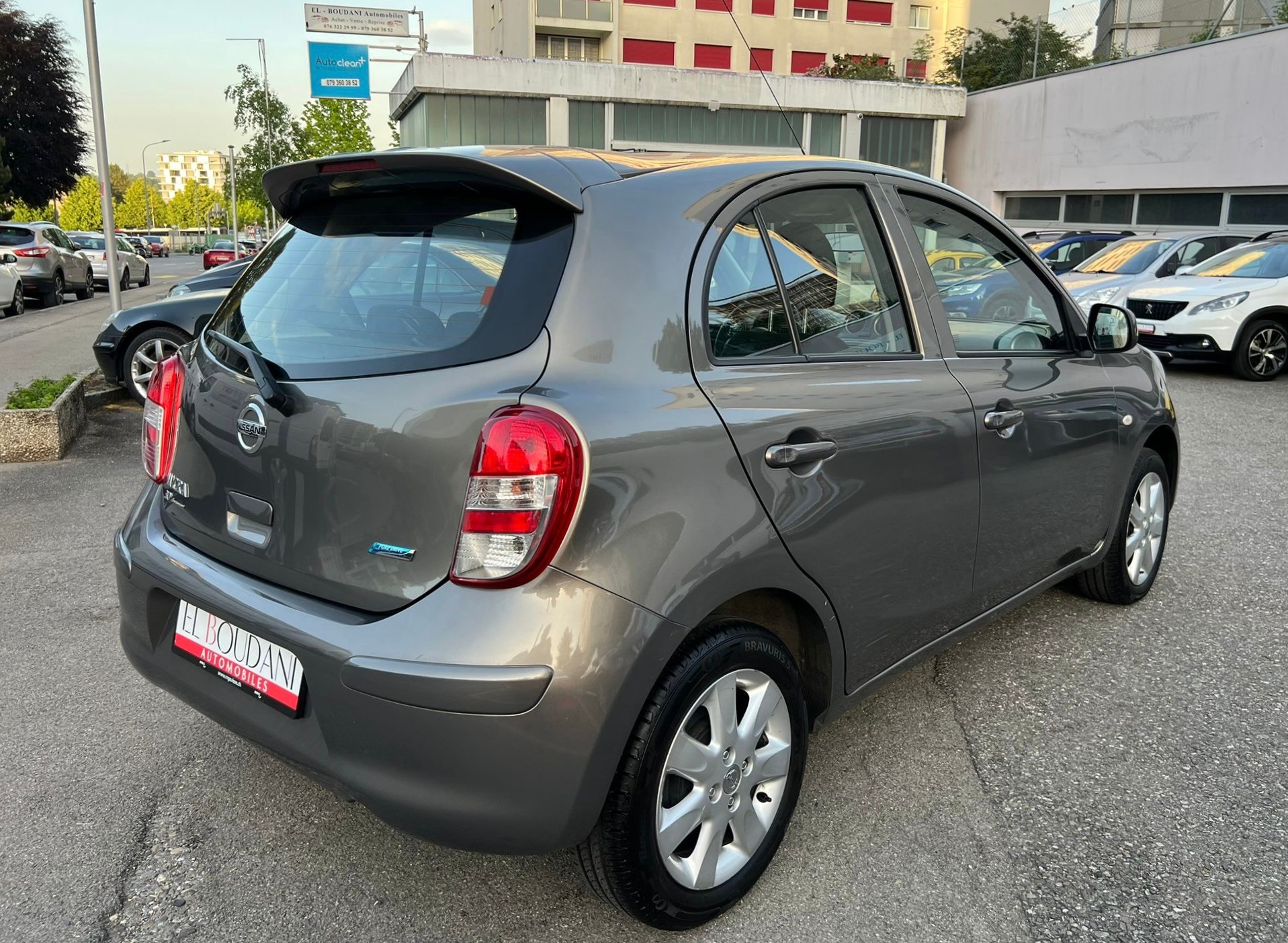 NISSAN Micra 1.2 30th Edition CVT-image-3