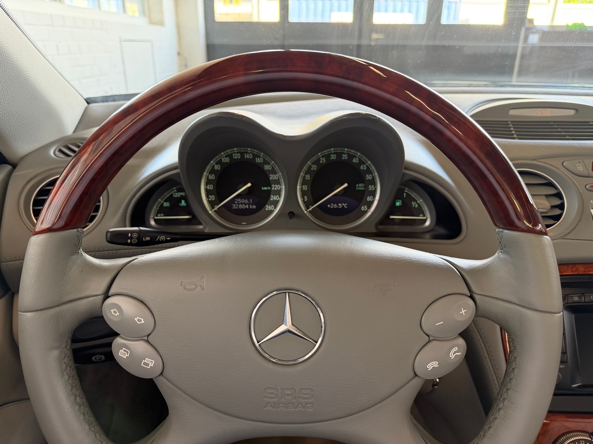 MERCEDES-BENZ SL 500 Automatic-image-14