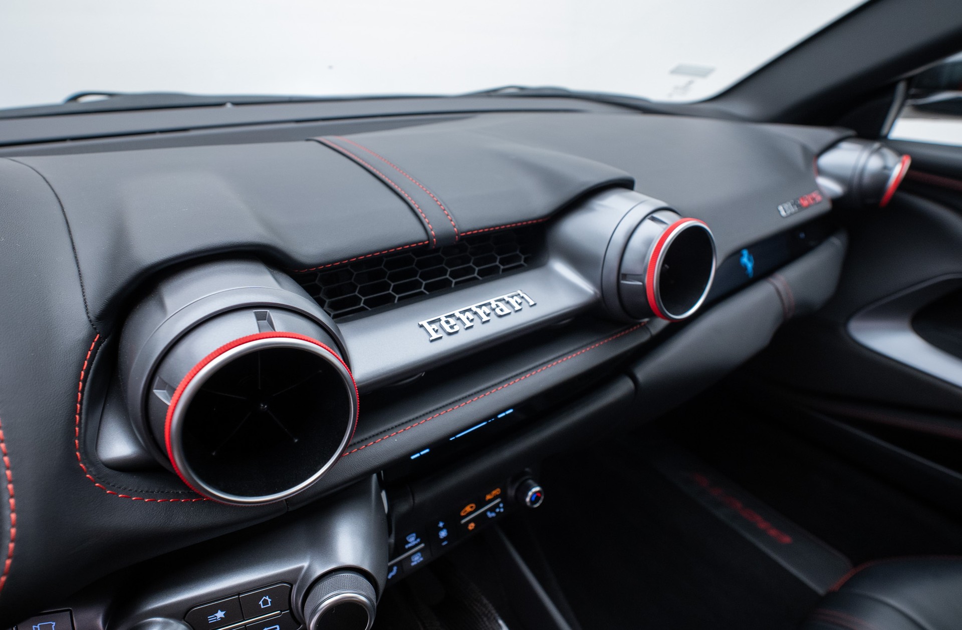 FERRARI 812 GTS-image-10
