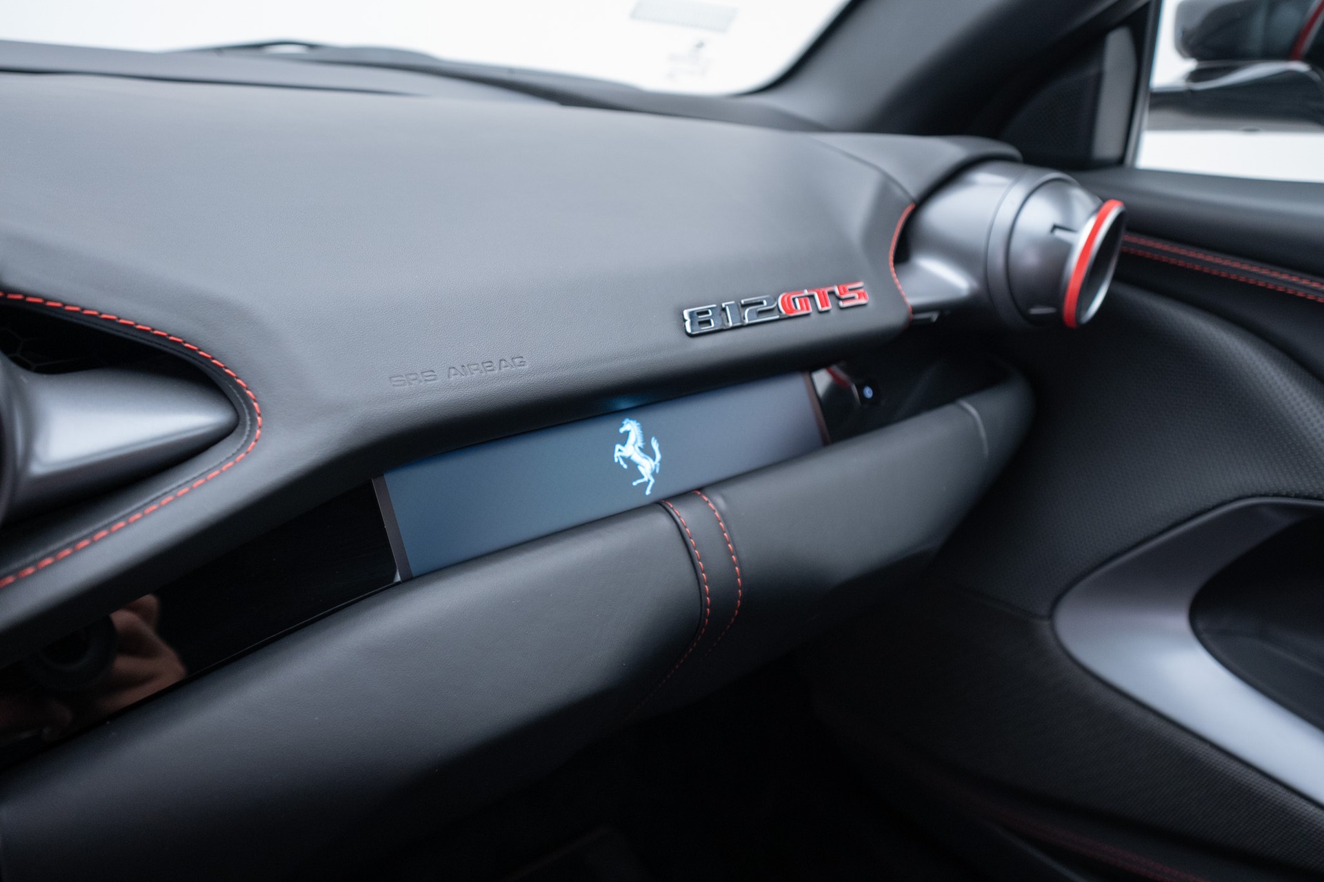 FERRARI 812 GTS-image-11