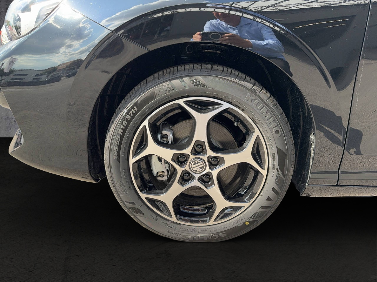 MG 3 1.5 Hybrid Luxury-image-9