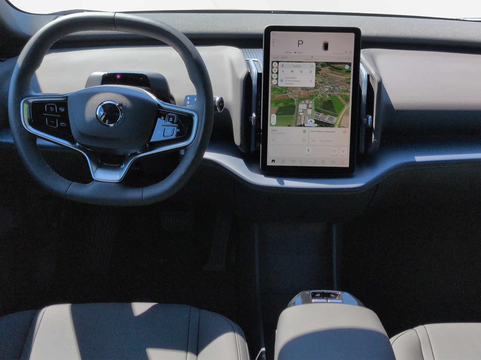 VOLVO EX 30 E60 Plus Swiss Black Edition-image-10