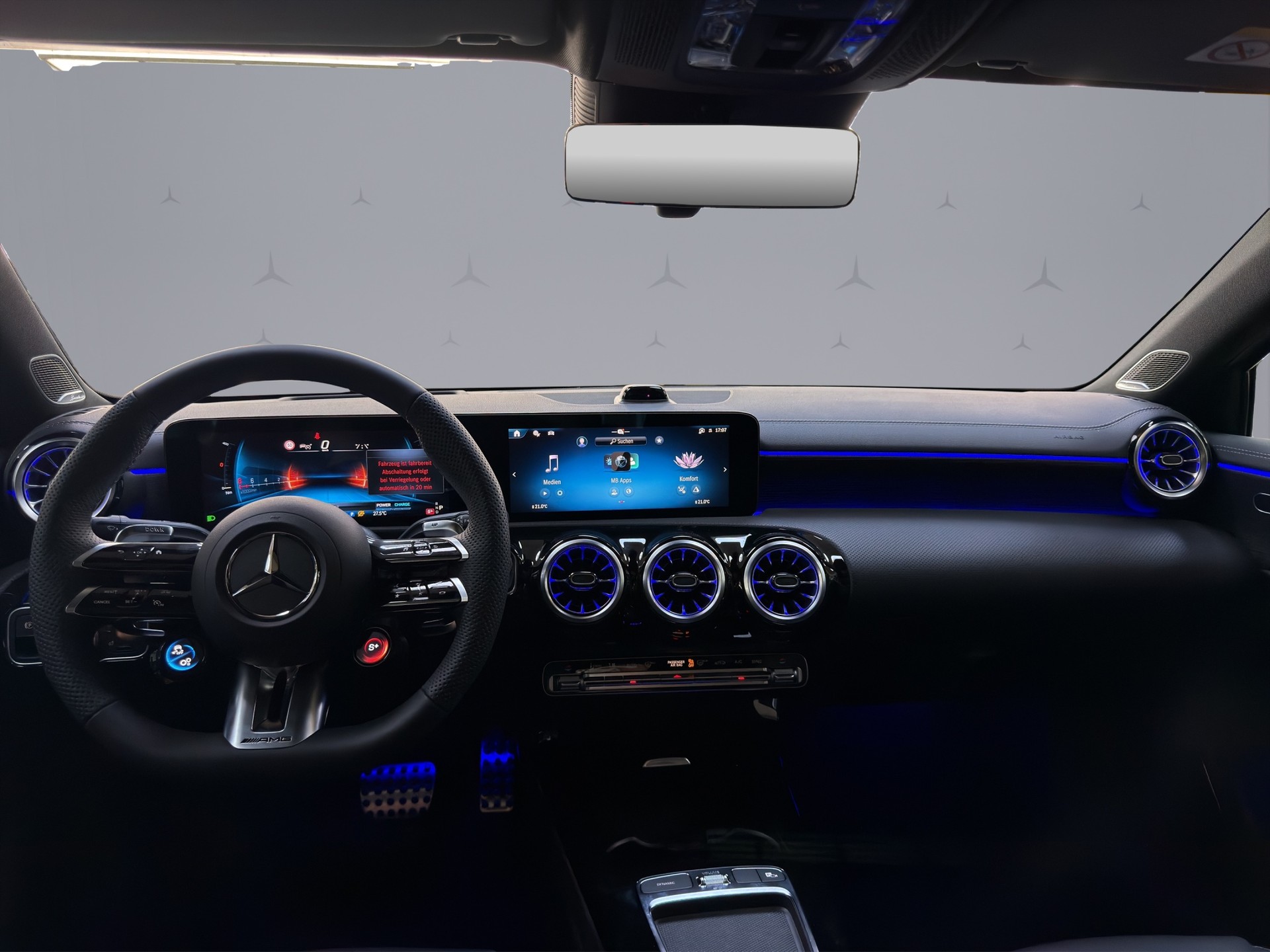 MERCEDES-BENZ A 35 AMG 4matic-image-12