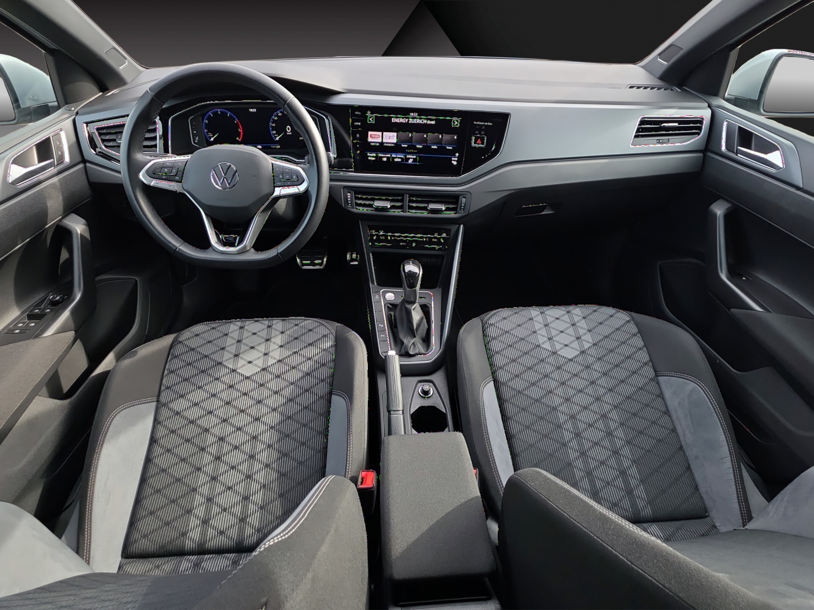 VW Polo 1.0 TSI R-Line DSG-image-9