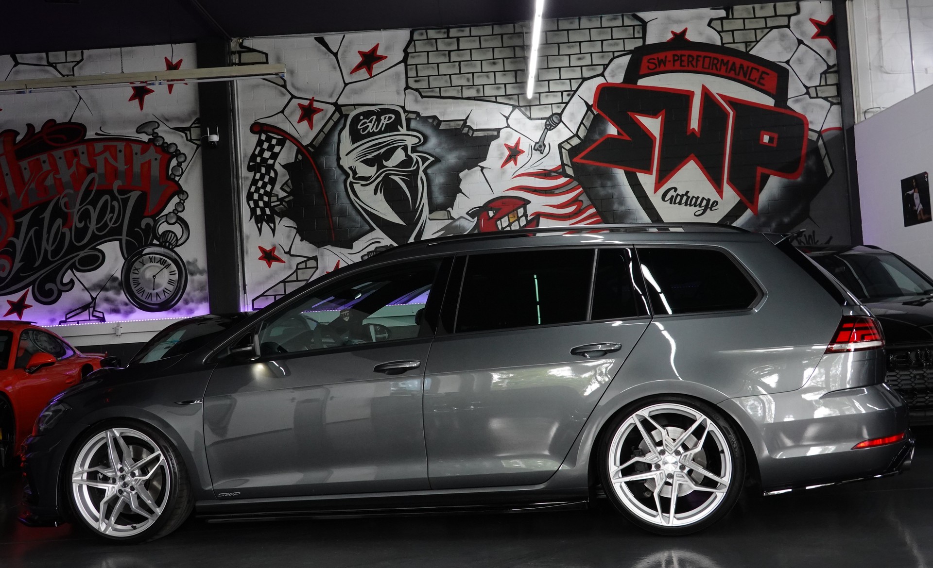 VW GOLF VARIANT 2.0 TSI R 4MOTION DSG DEEP ON TOP-image-10
