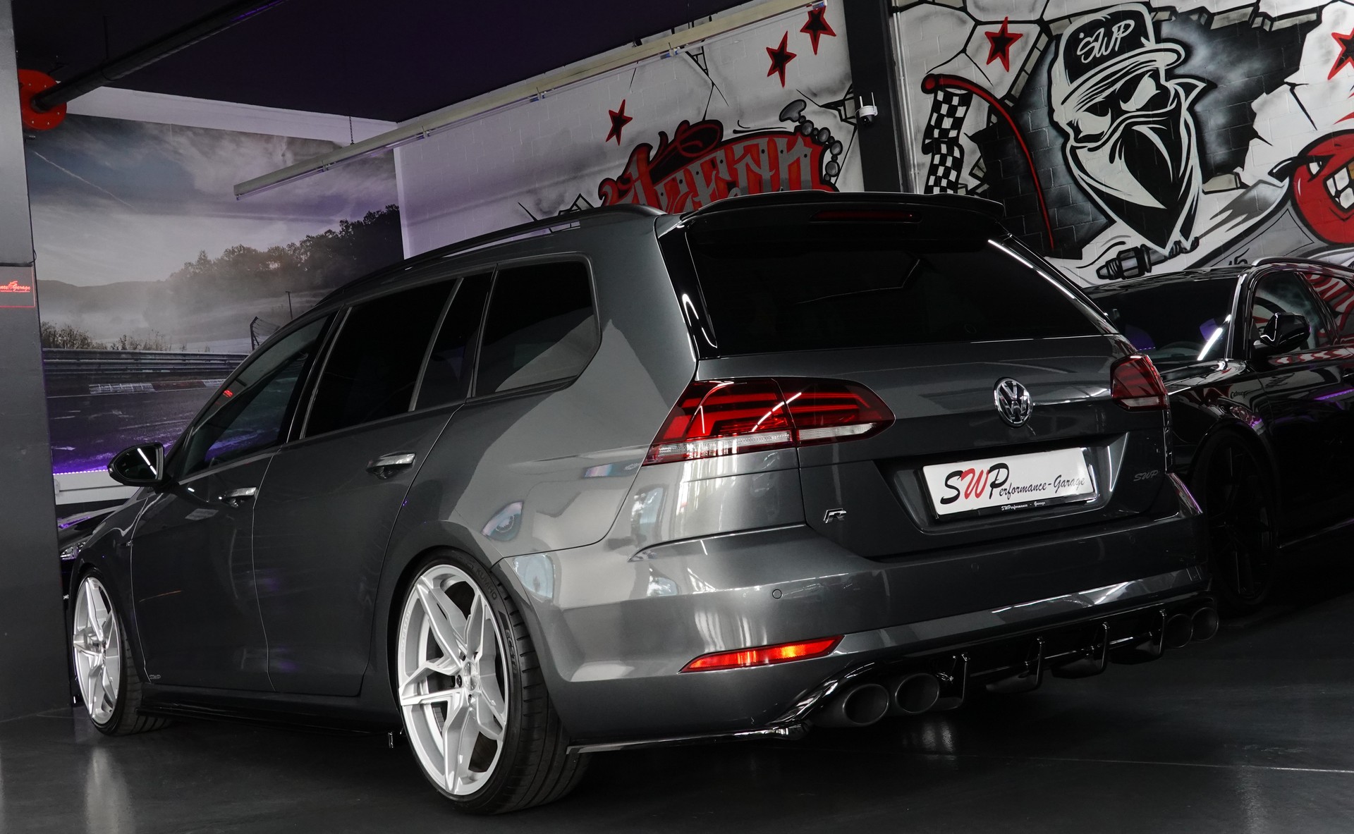 VW GOLF VARIANT 2.0 TSI R 4MOTION DSG DEEP ON TOP-image-14