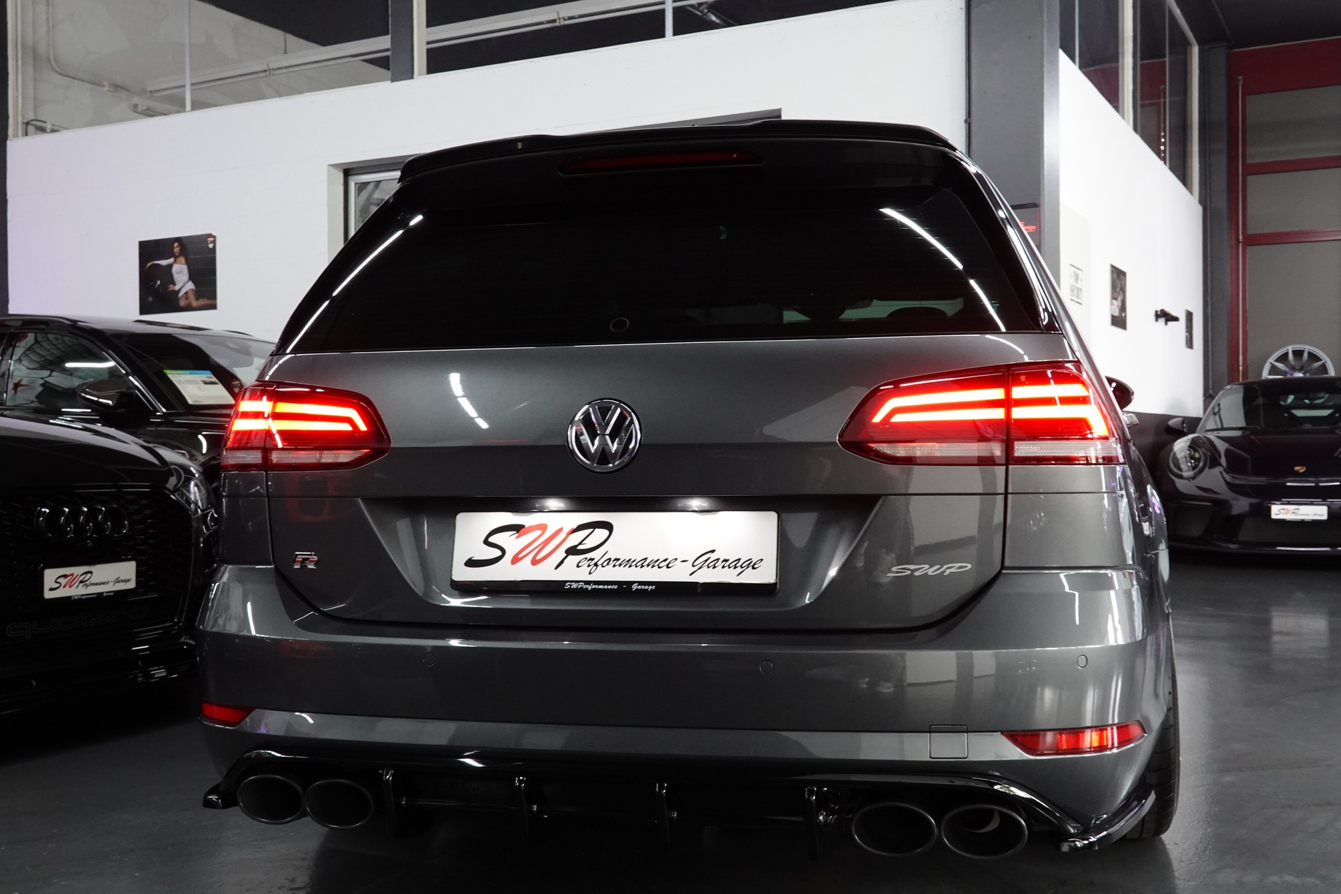 VW GOLF VARIANT 2.0 TSI R 4MOTION DSG DEEP ON TOP-image-24