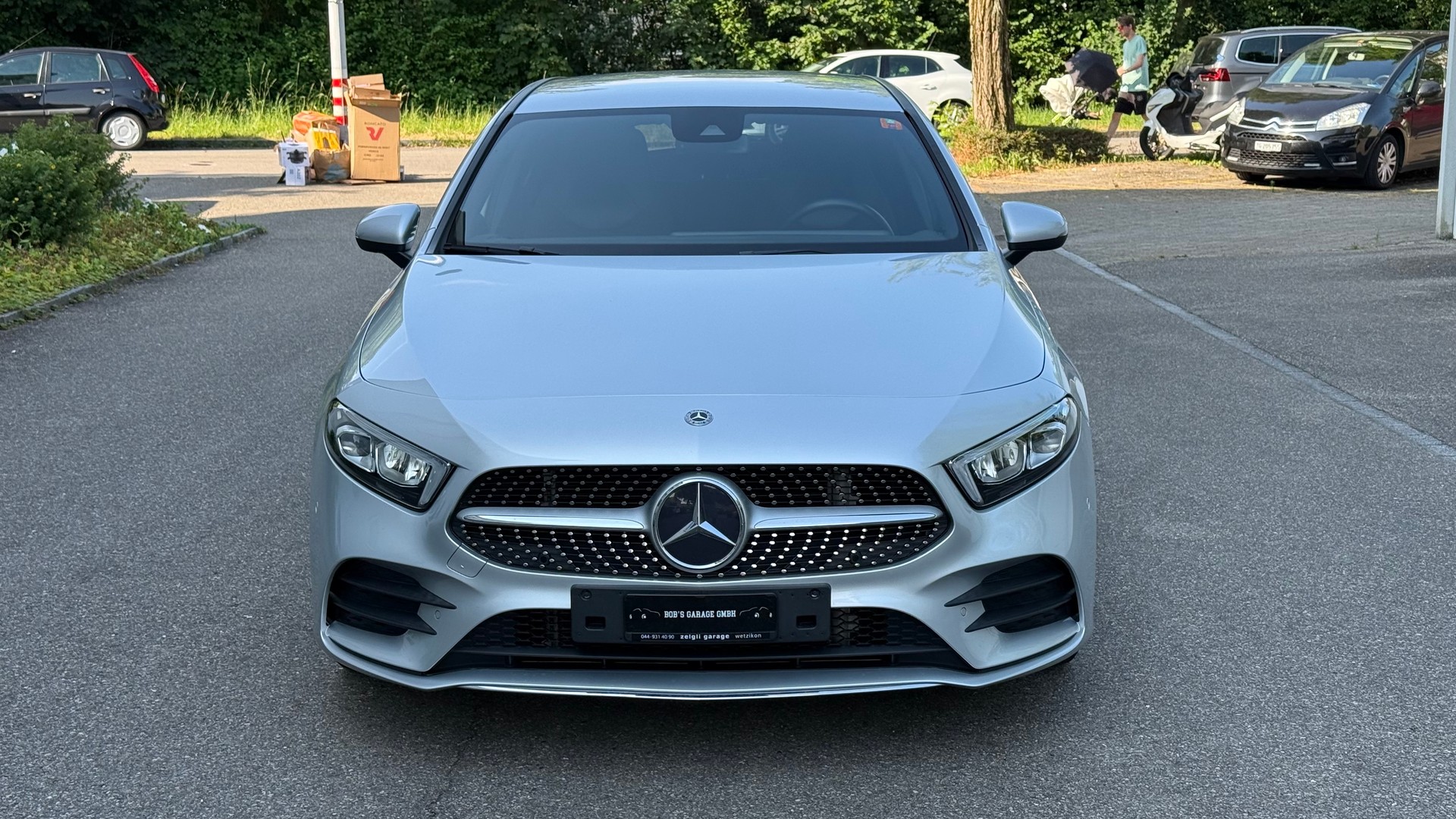 MERCEDES-BENZ A 220 AMG Line 7G-DCT-image-3