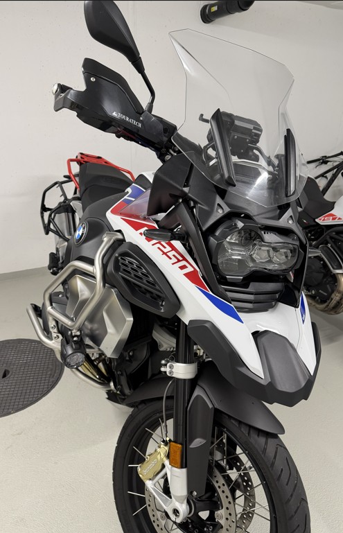 BMW R 1250 GS Adventure-image-2