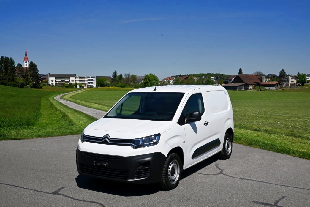 CITROEN Berlingo Van 1.2 Pure Tech 130 s/s Club EAT8 1000kg