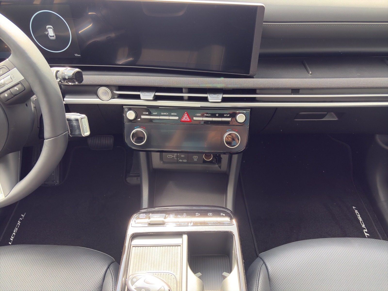 HYUNDAI Tucson 1.6 T-GDi PHEV Vertex Swiss Edition 4WD-image-13