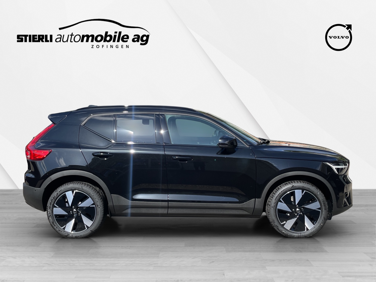 VOLVO EX40 Twin Performance Ultra AWD-showroom-element-3