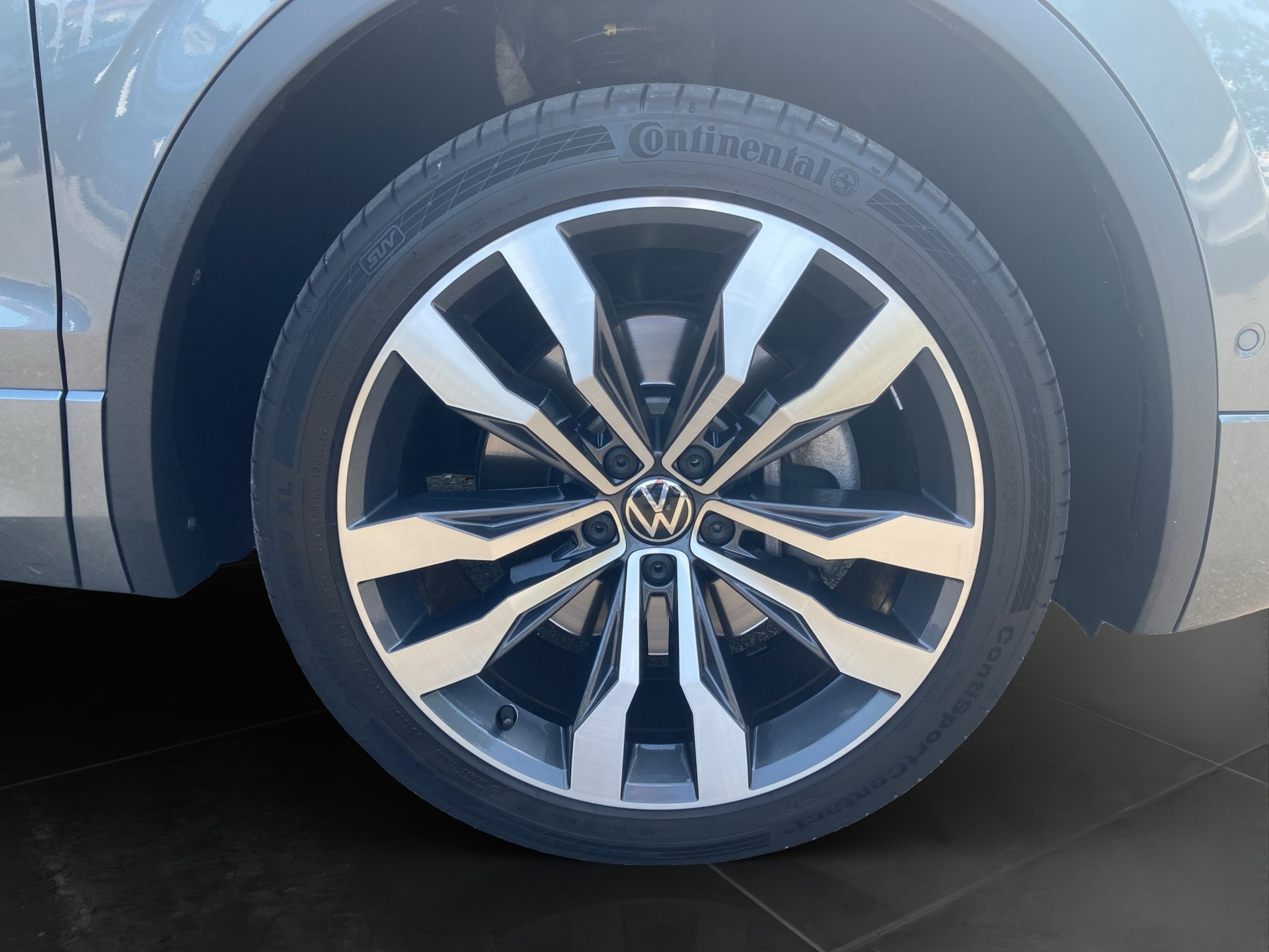 VW Tiguan Allspace 2.0 TDI SCR R-Line DSG-image-7