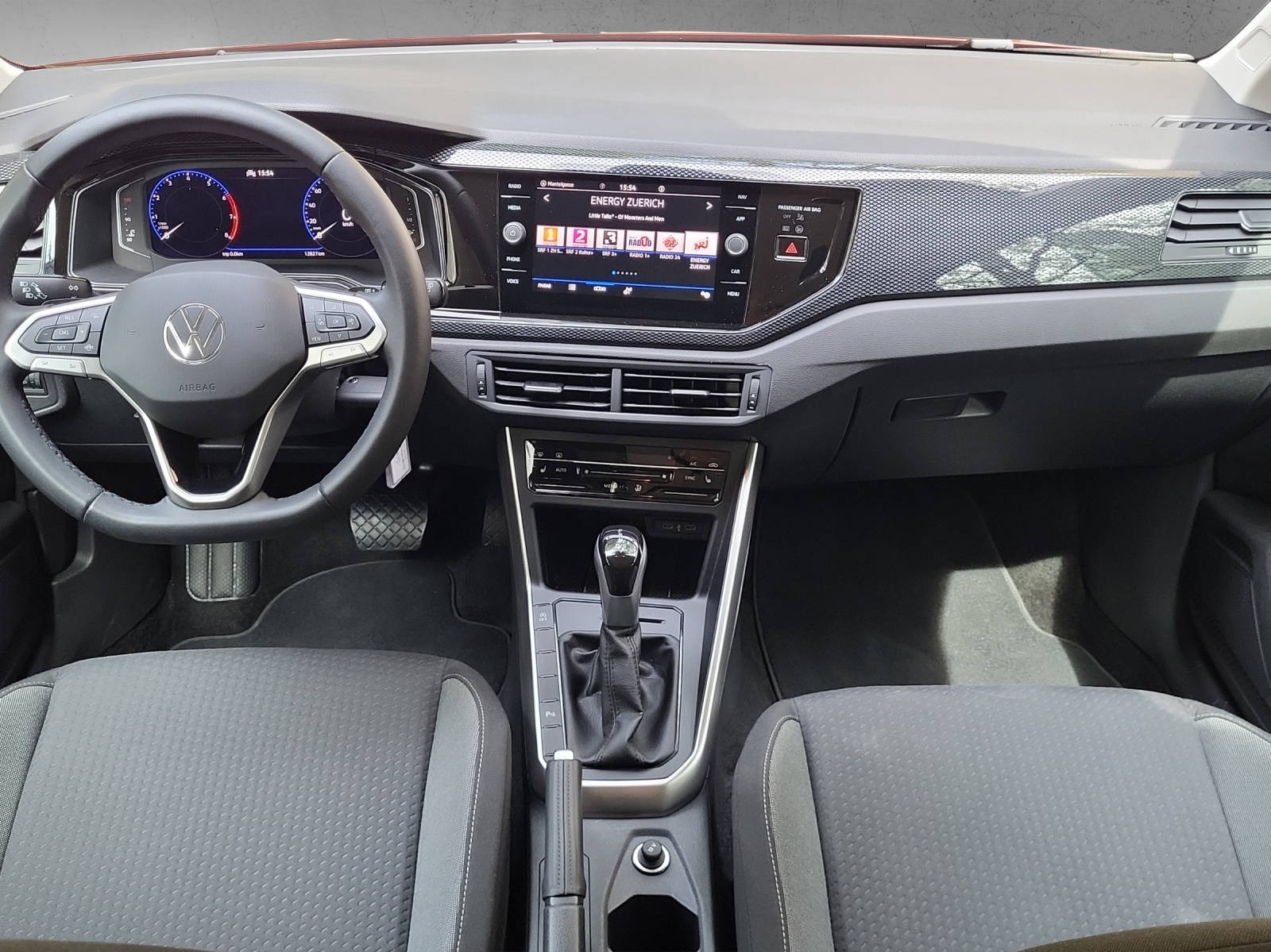 VW Polo Life 1.0TSI 115PS DSG-image-11