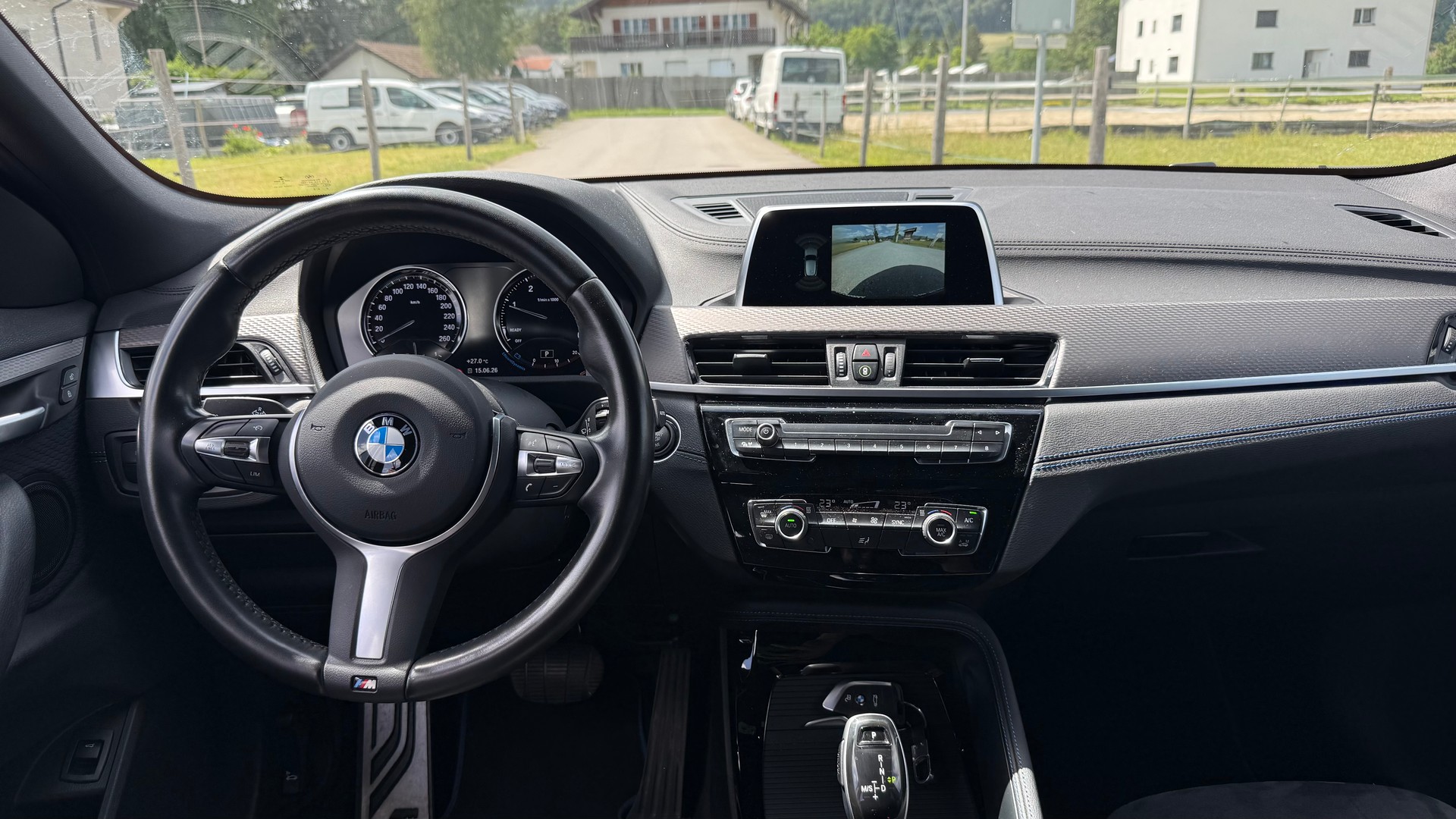 BMW X2 sDrive 18d M Sport X Steptronic-image-9