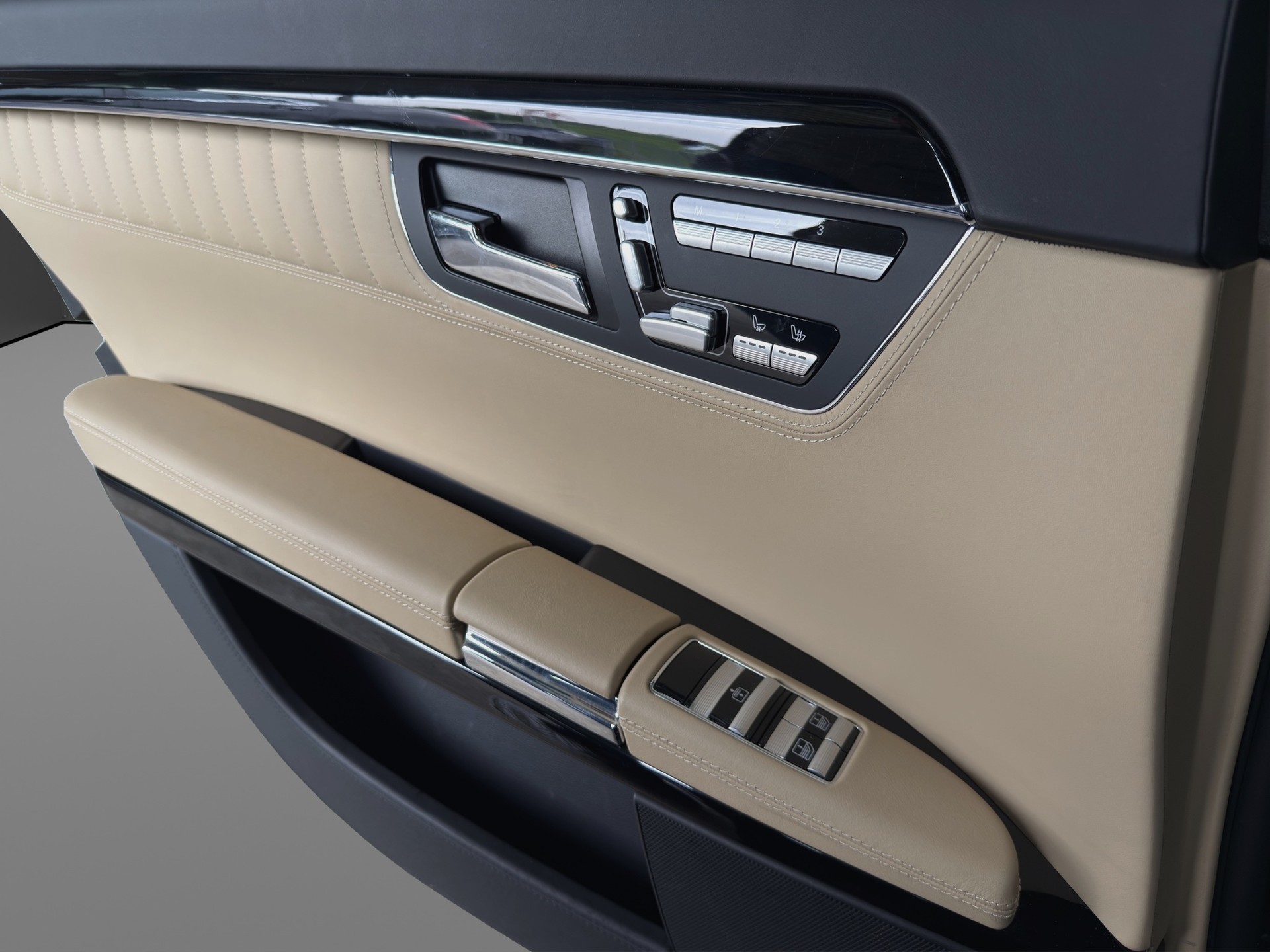 MERCEDES-BENZ S 600 L Automatic-image-10