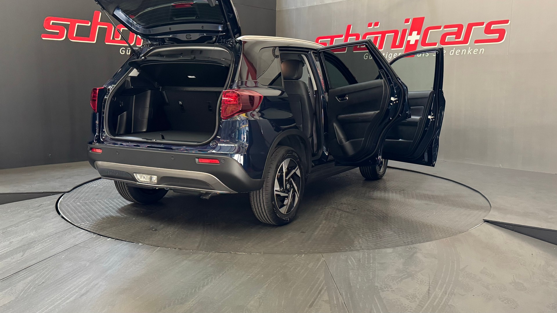 SUZUKI Vitara 1.4 Boosterjet Compact Top 4x4 Hybrid-image-6