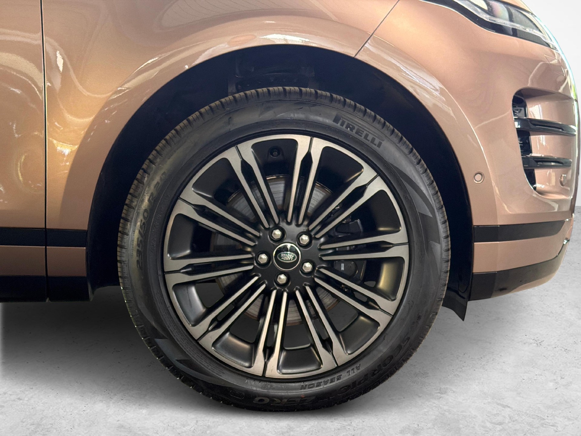 LAND ROVER Range Rover Evoque 1.5 T 270e Dynamic SE mit AHK-image-19