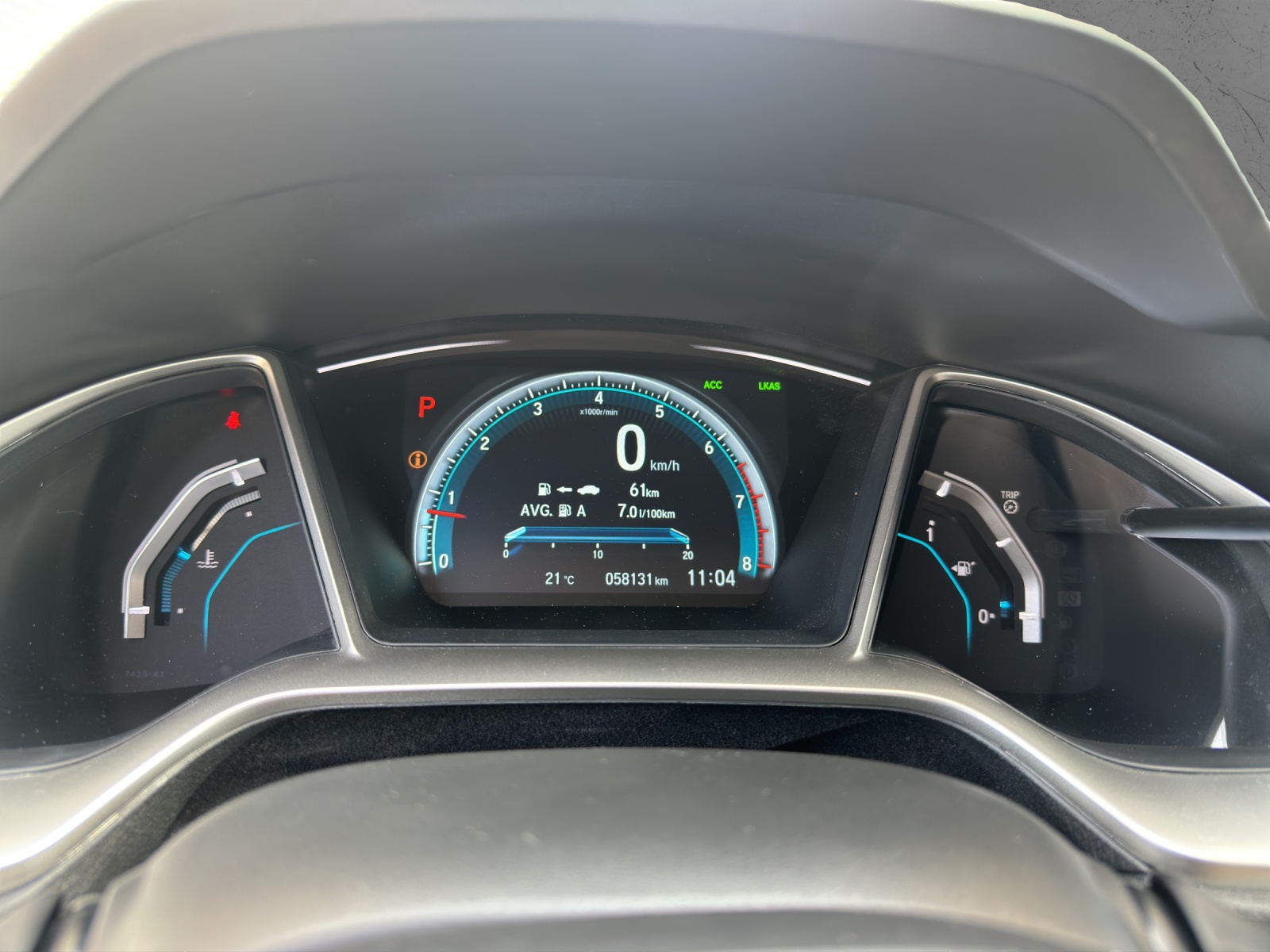 HONDA Civic Sedan 1.5 VTEC Executive Premium CVT-image-6