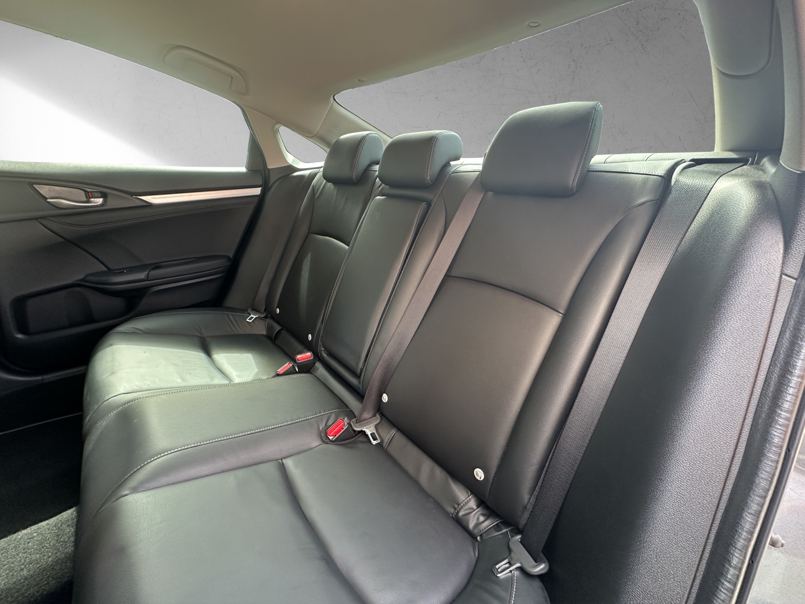 HONDA Civic Sedan 1.5 VTEC Executive Premium CVT-image-12