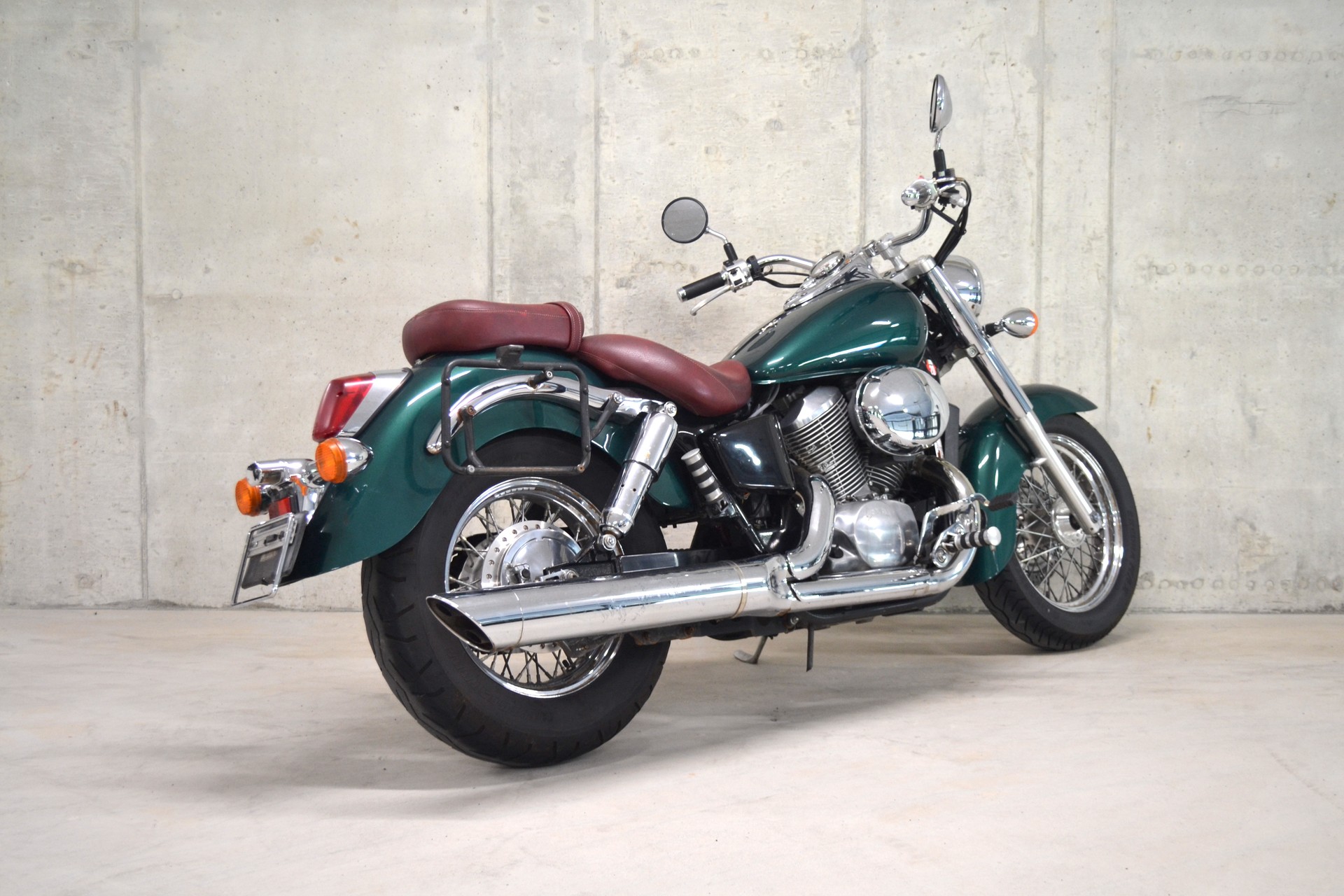HONDA Shadow-showroom-element-3